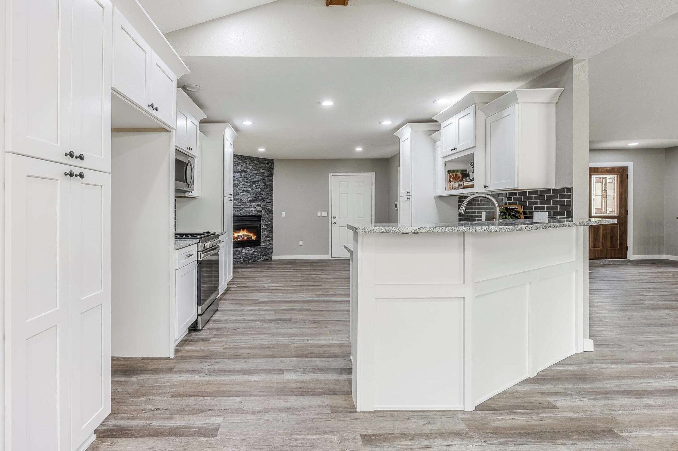 2457 Azalea Road Property Photo 15