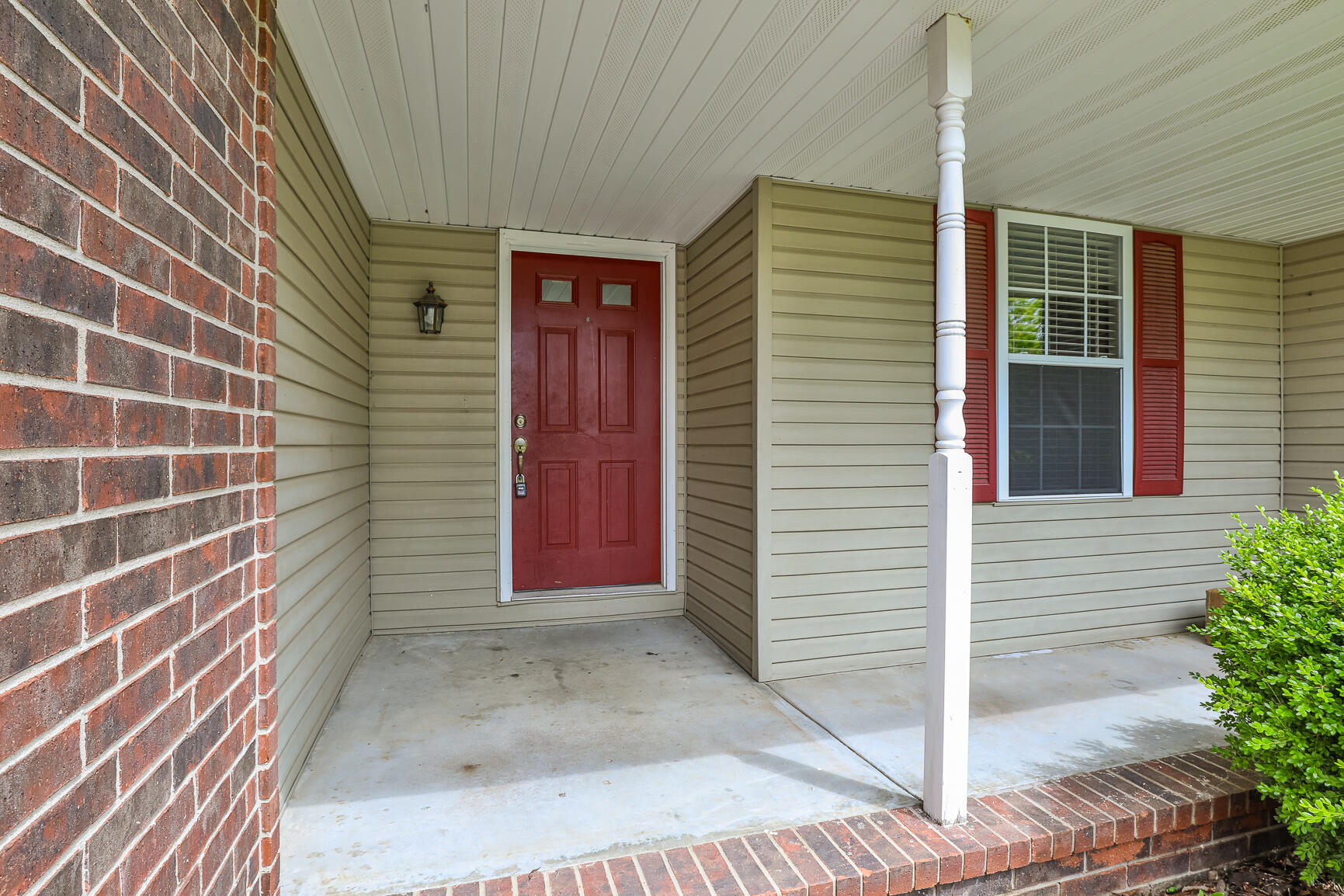 540 South Flint Property Photo 3