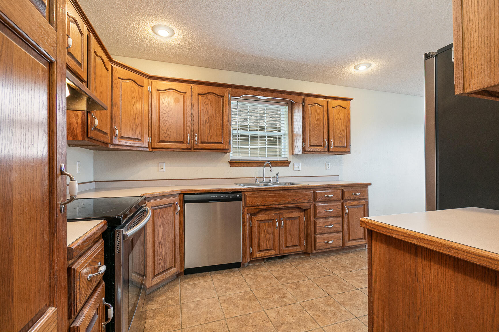 540 South Flint Property Photo 12