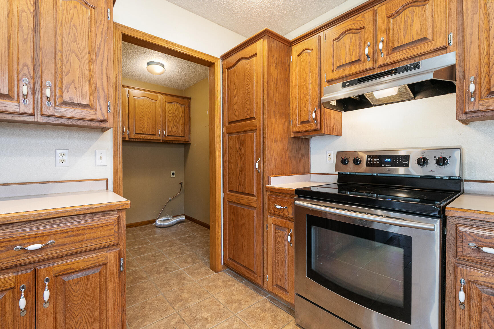 540 South Flint Property Photo 14