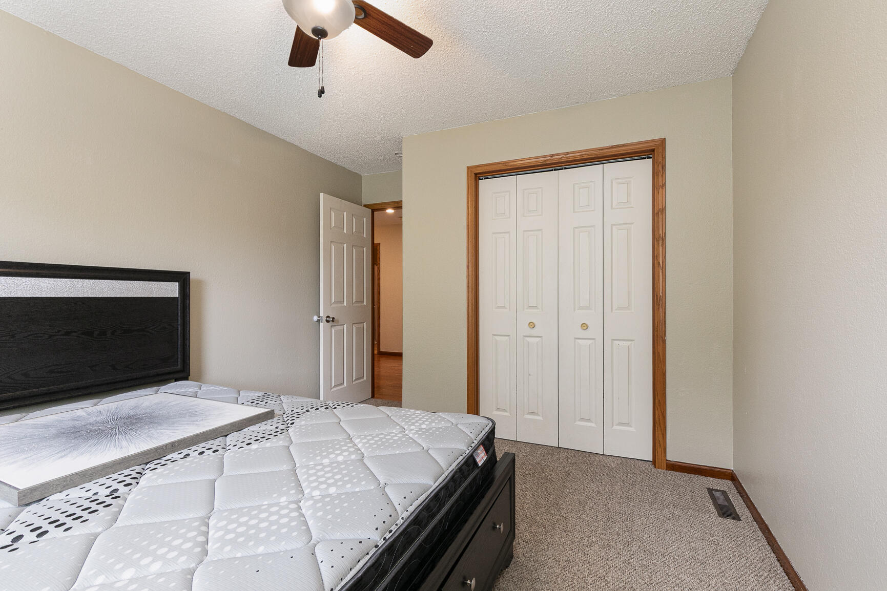 540 South Flint Property Photo 23
