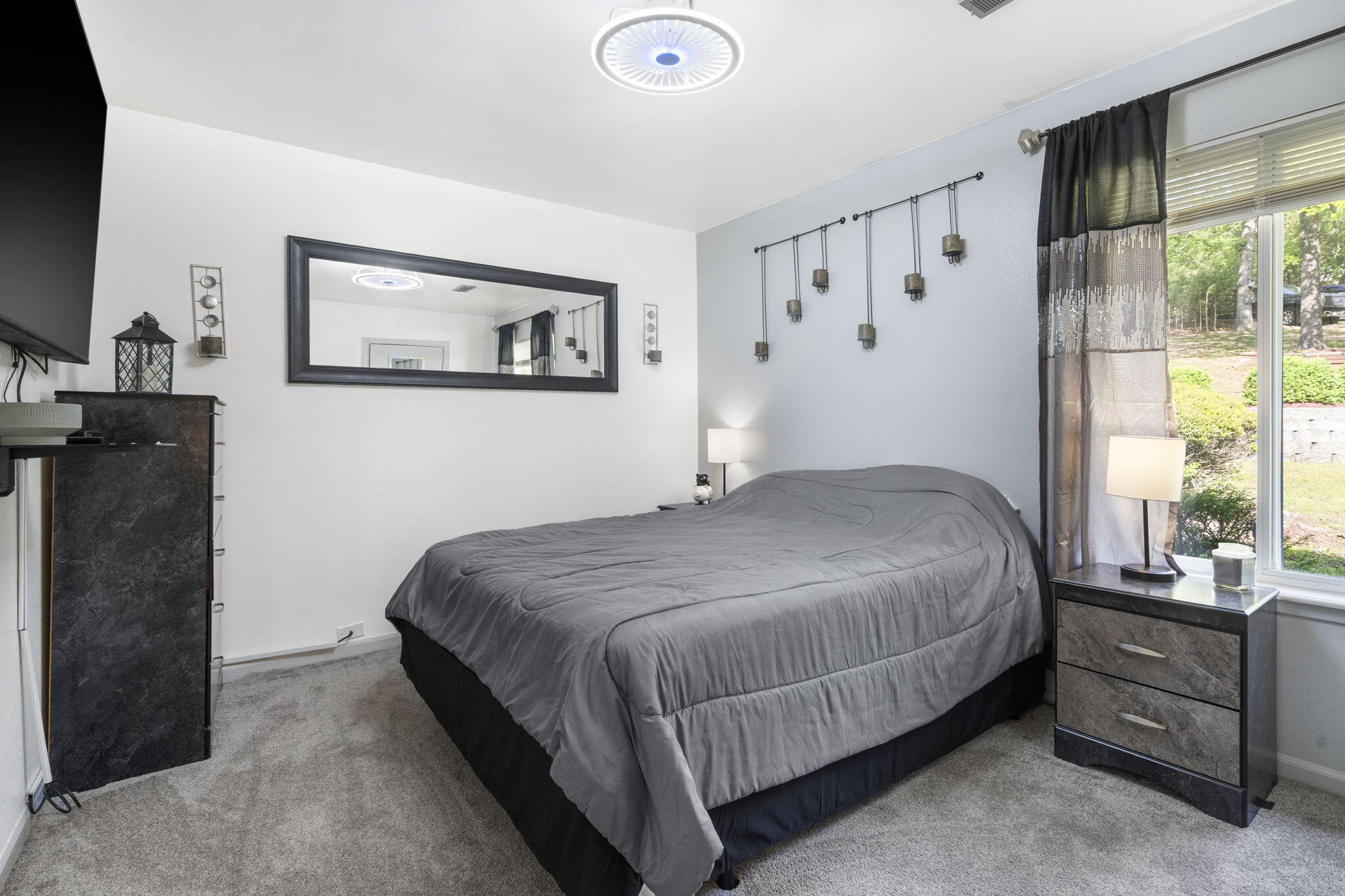 120 Lakeshore Drive Property Photo 15