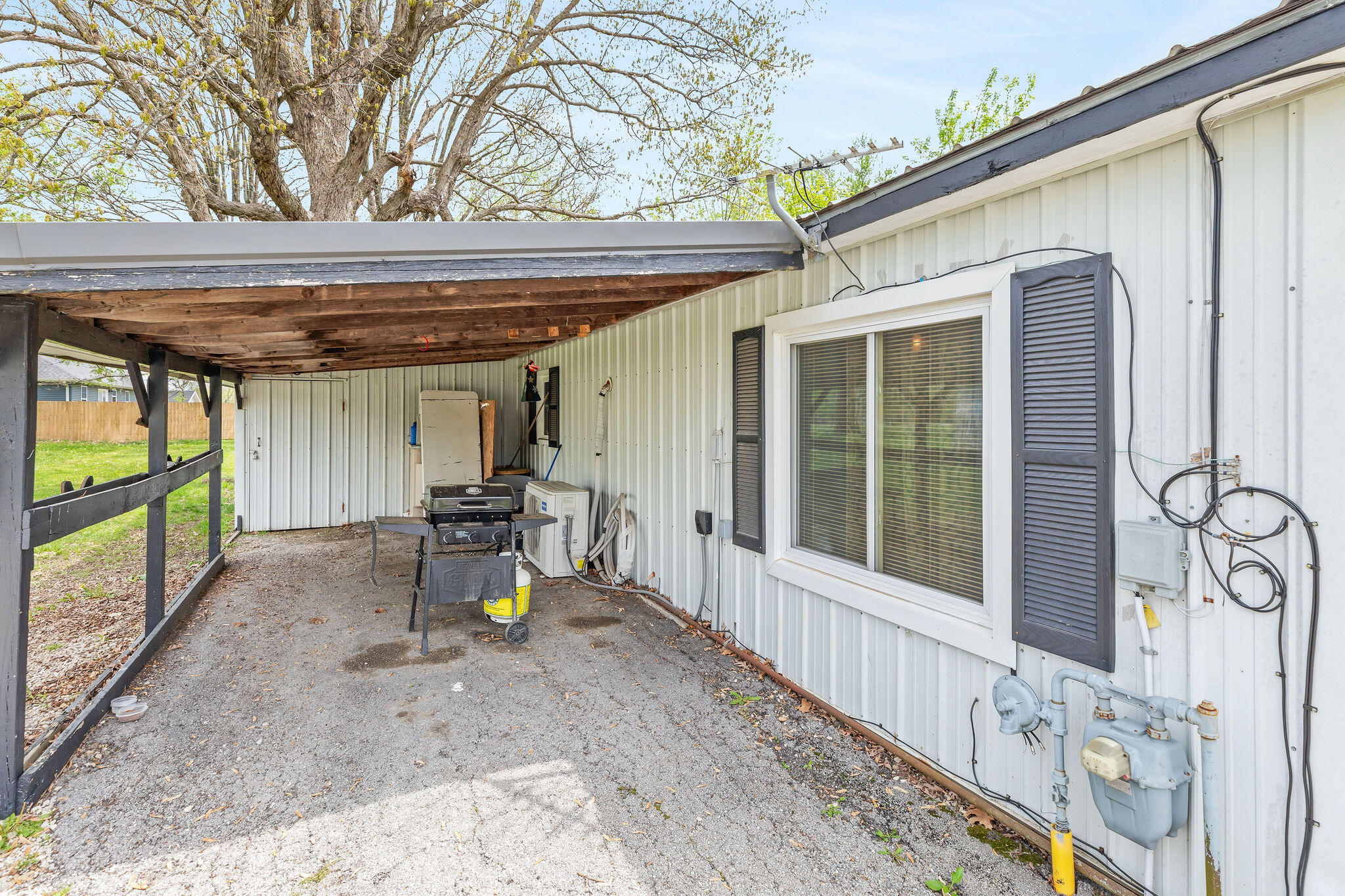 414 South A Street Property Photo 4