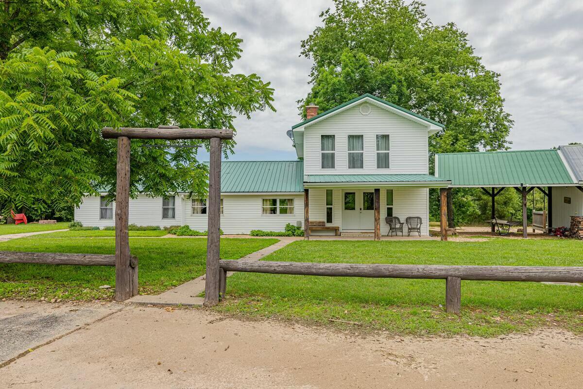 267/271 Knox Lane Property Photo