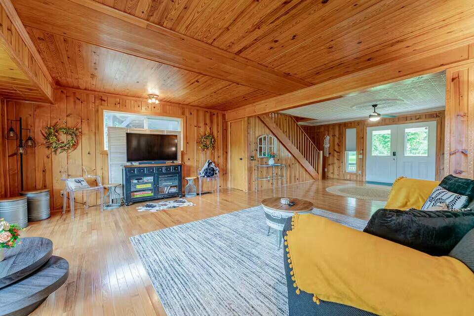 267/271 Knox Lane Property Photo 7