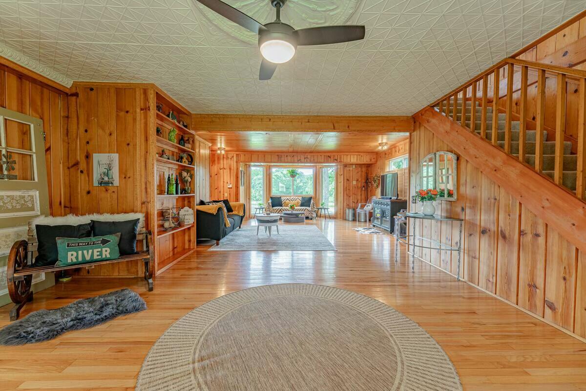 267/271 Knox Lane Property Photo 9