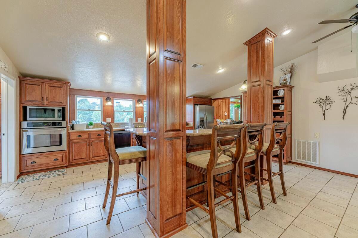 267/271 Knox Lane Property Photo 10