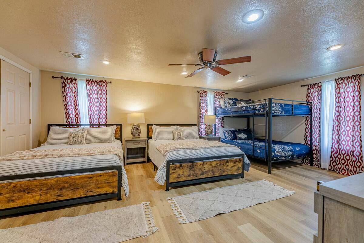 267/271 Knox Lane Property Photo 17