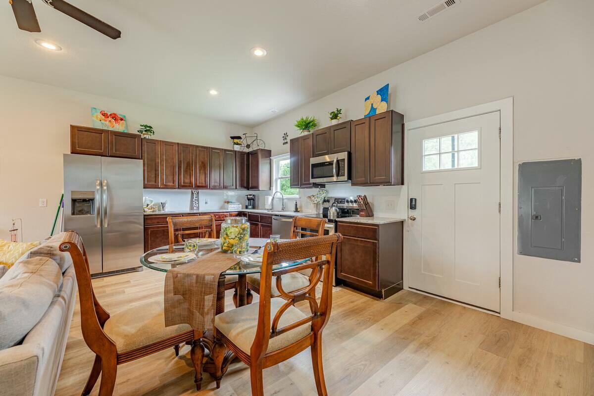 267/271 Knox Lane Property Photo 32