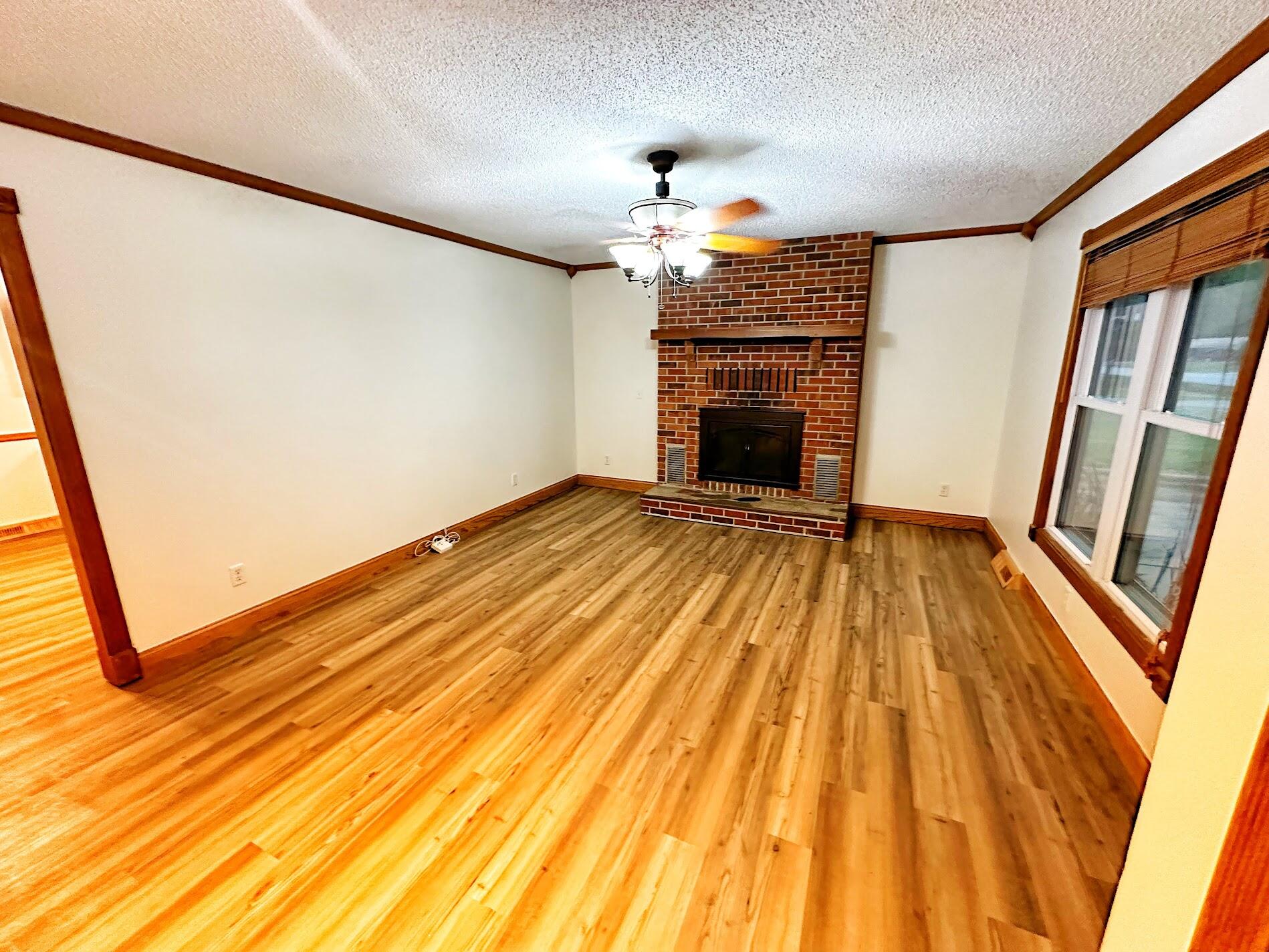 213 West Charles Street Property Photo 6