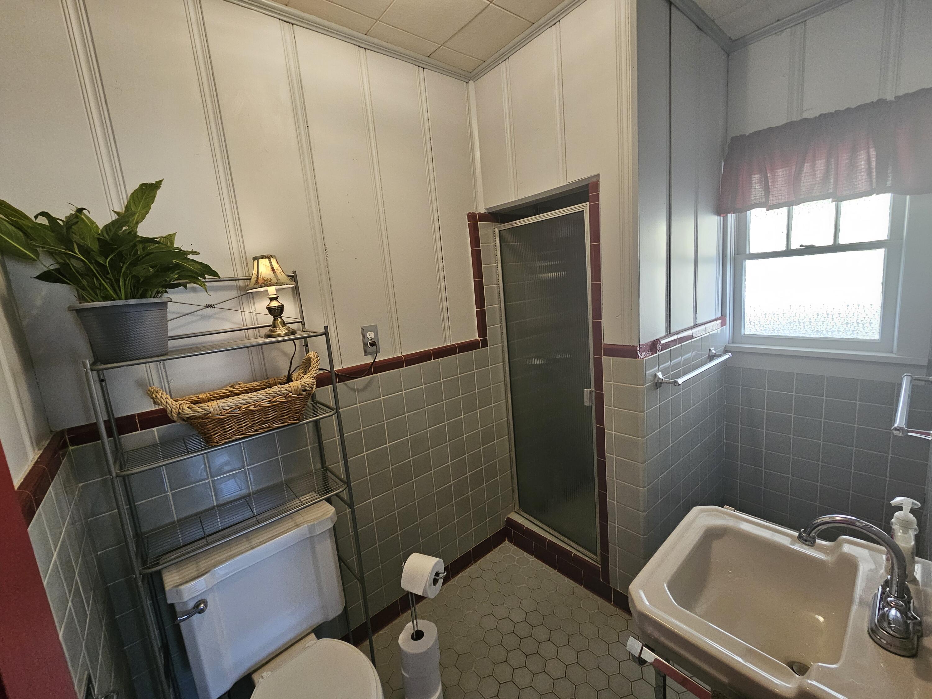 304 South Mansfield Road Property Photo 14