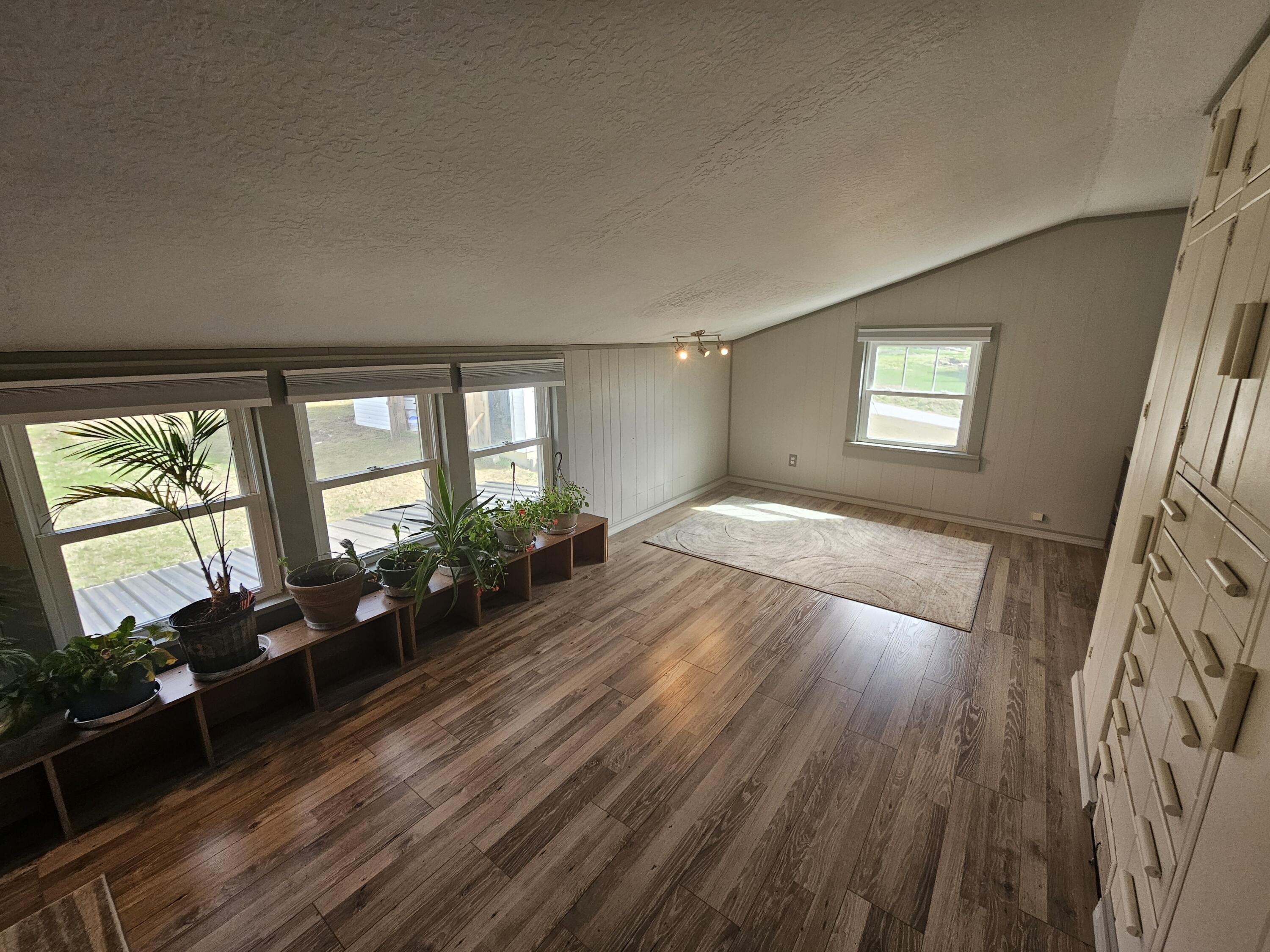 304 South Mansfield Road Property Photo 20