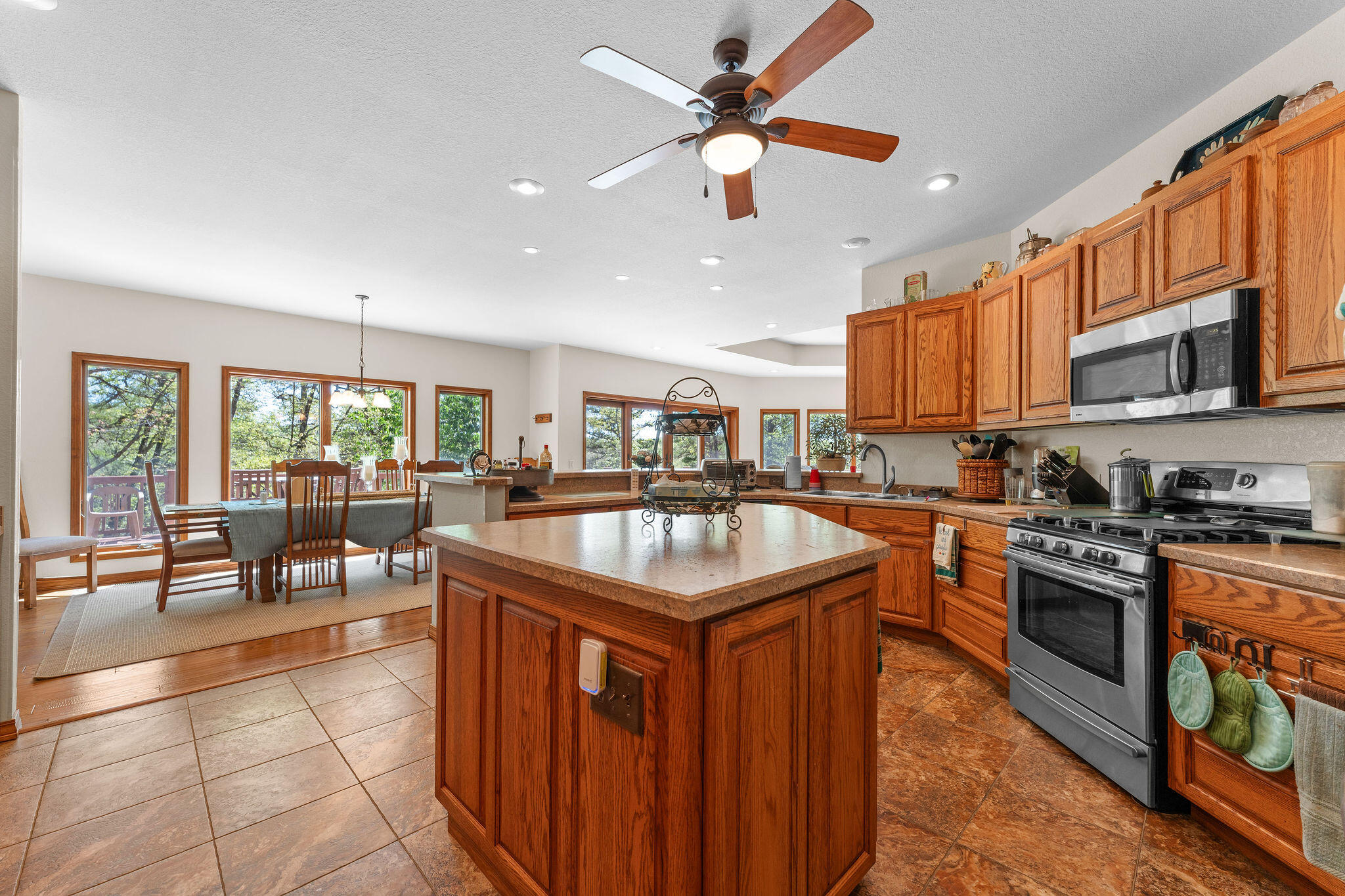 160 Old Horseshoe Rdg Property Photo 18