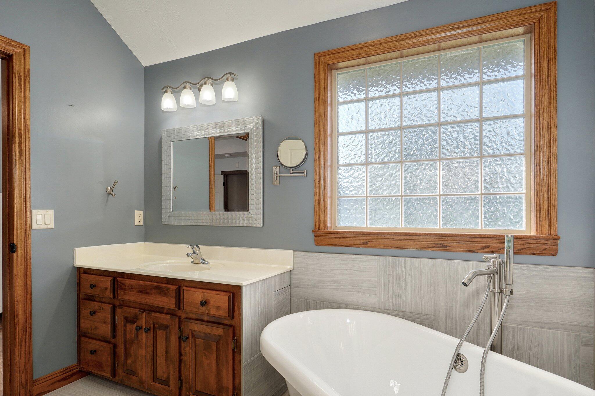 613 Meadowgate Drive Property Photo 22