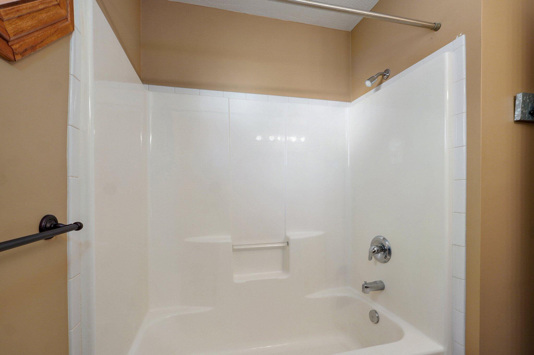 613 Meadowgate Drive Property Photo 27
