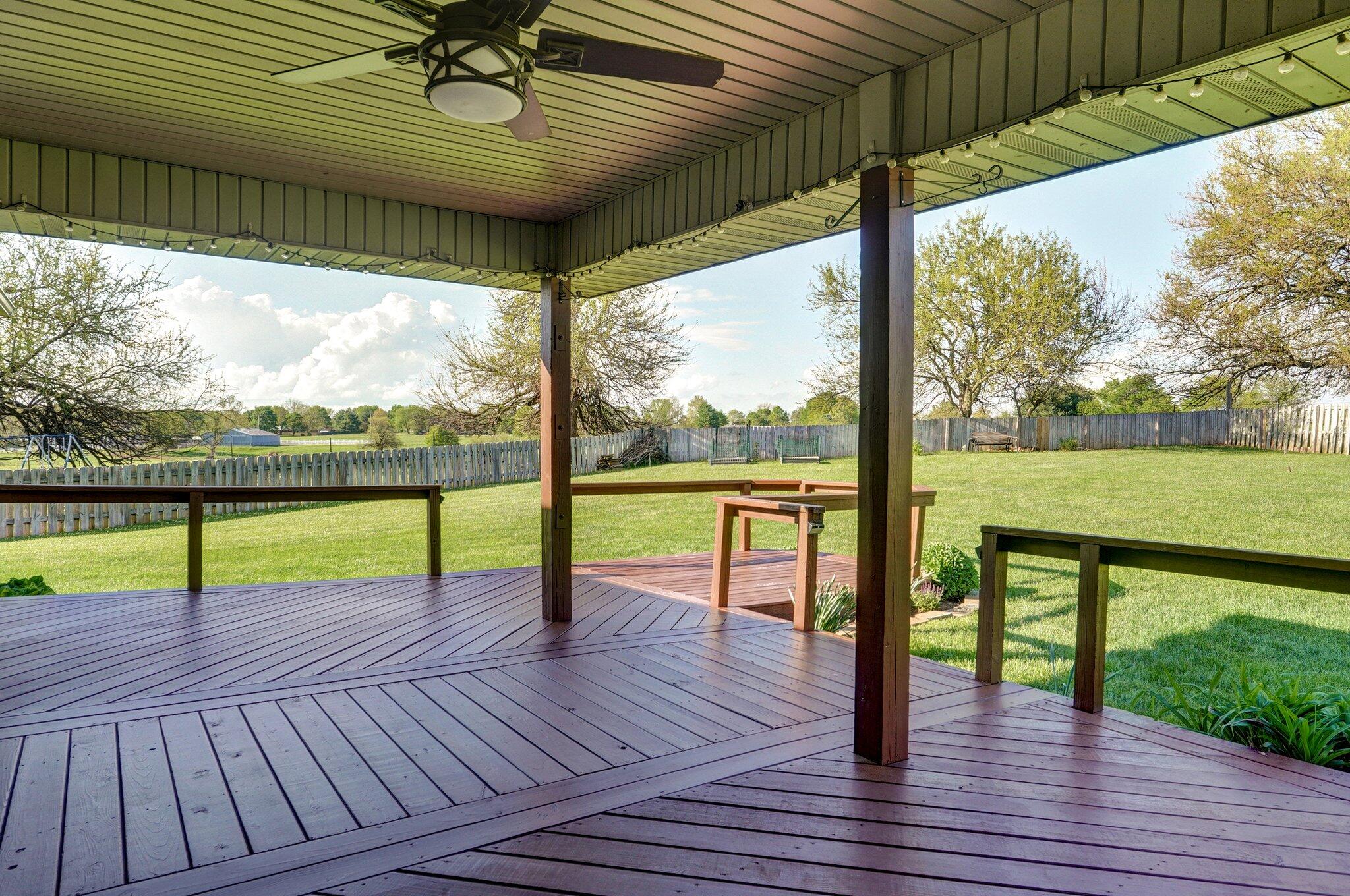 613 Meadowgate Drive Property Photo 32