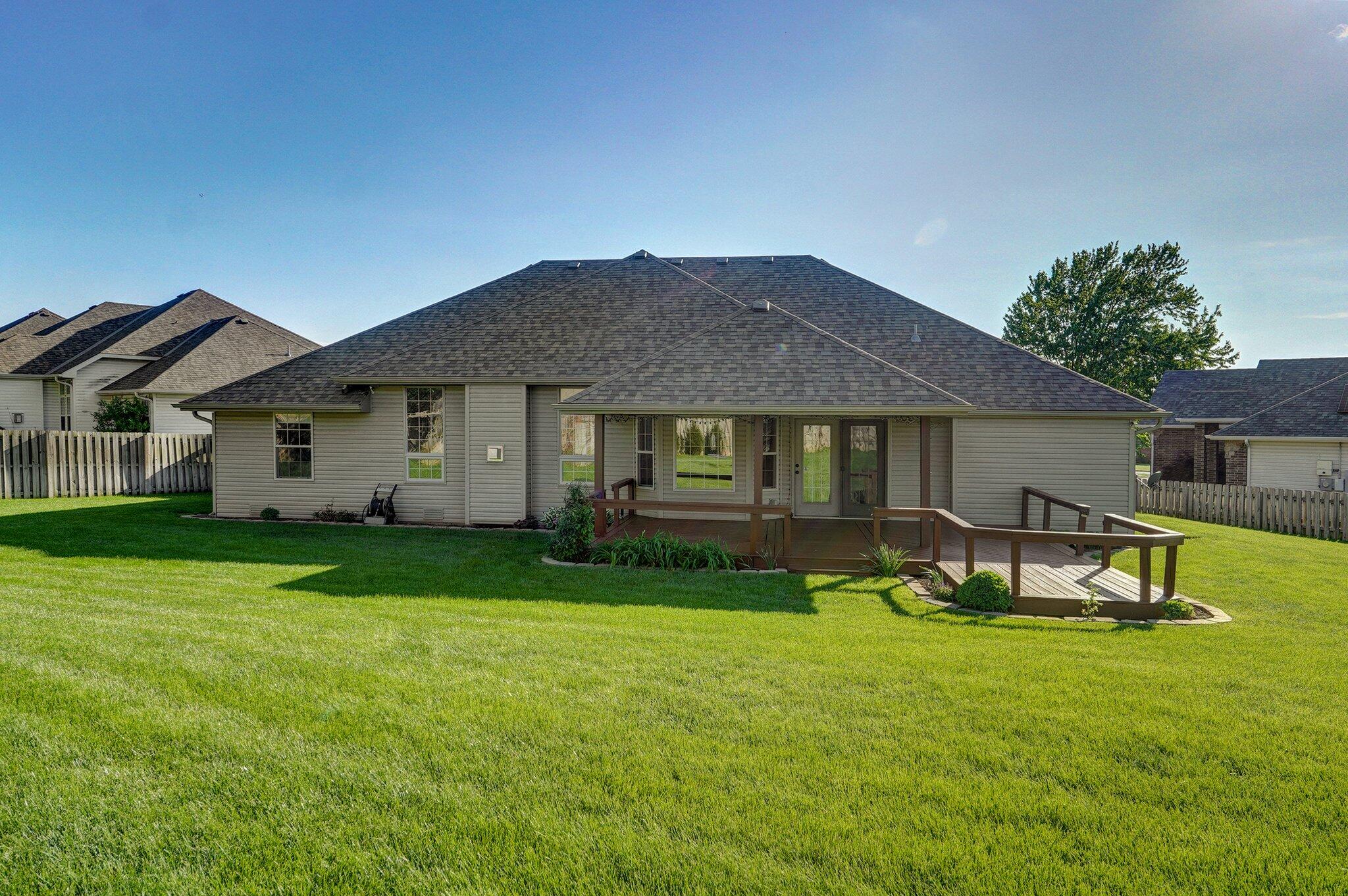 613 Meadowgate Drive Property Photo 35