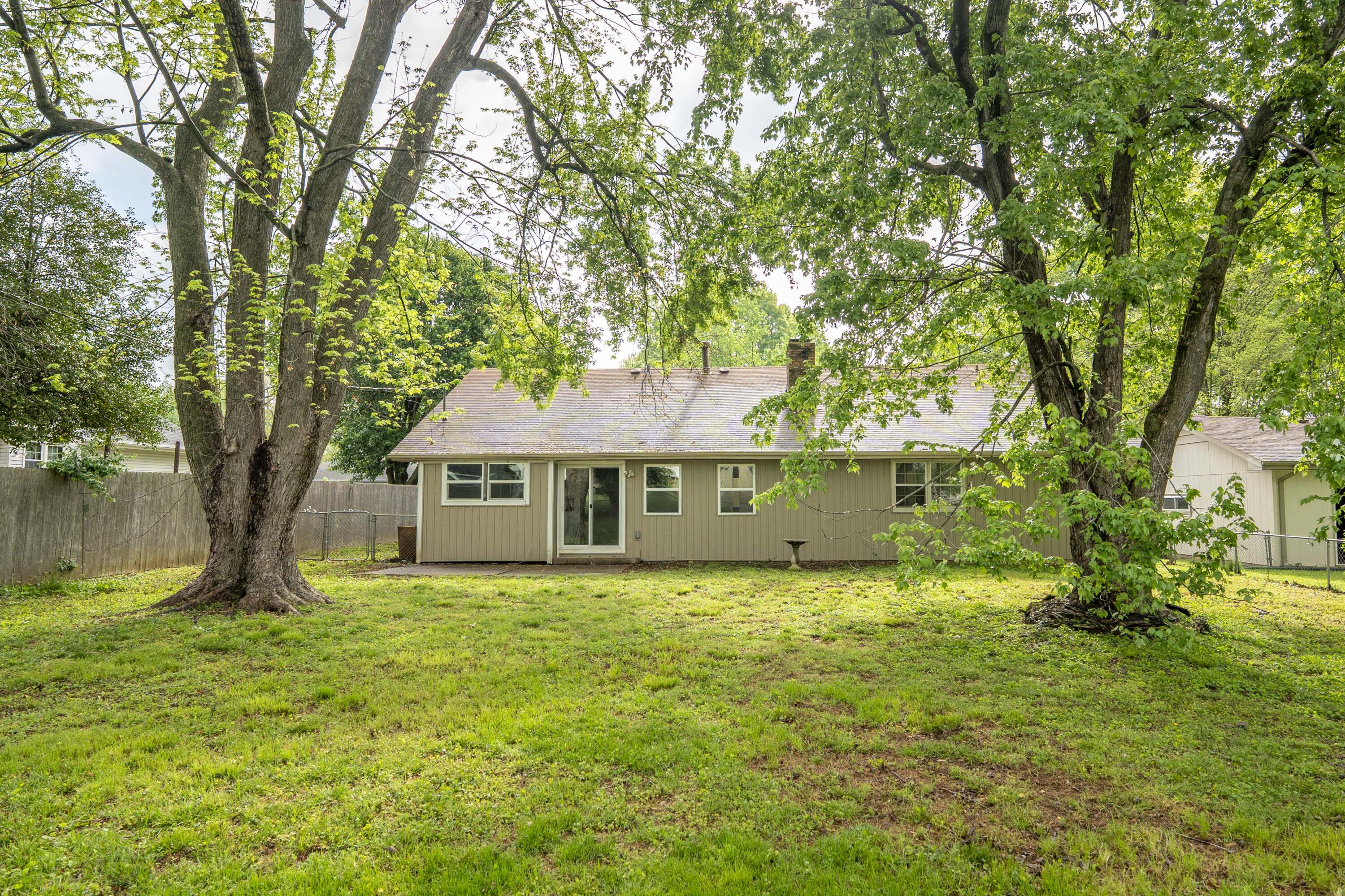 5633 South Hampton Avenue Property Photo 29