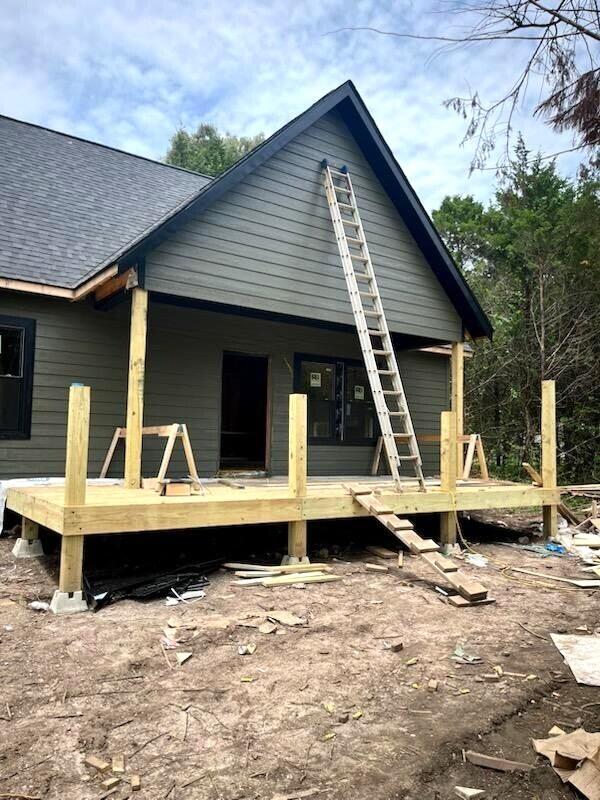 447 South Heatherwood Road Property Photo 3