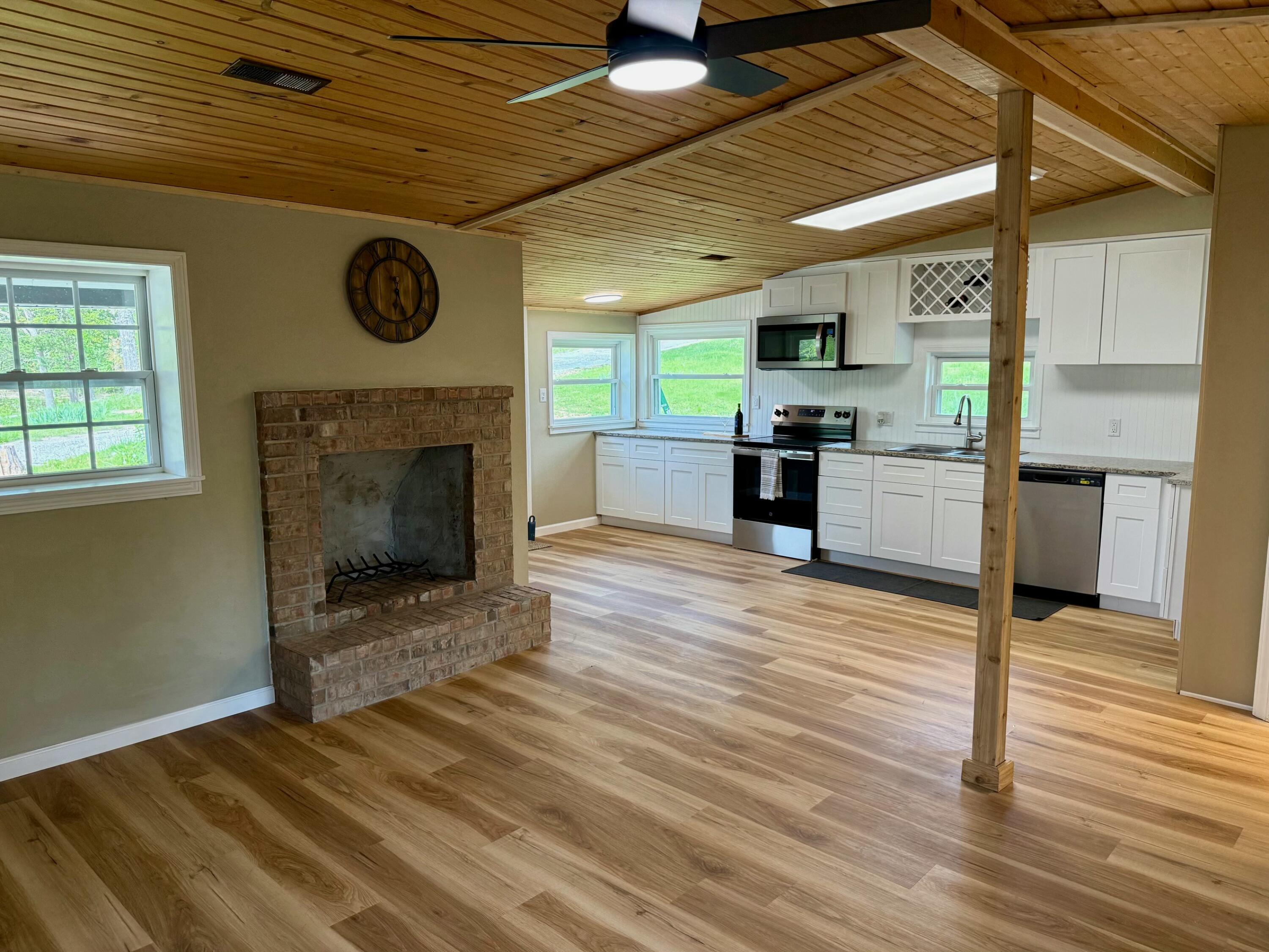 937 Brace Hill Road Property Photo 2