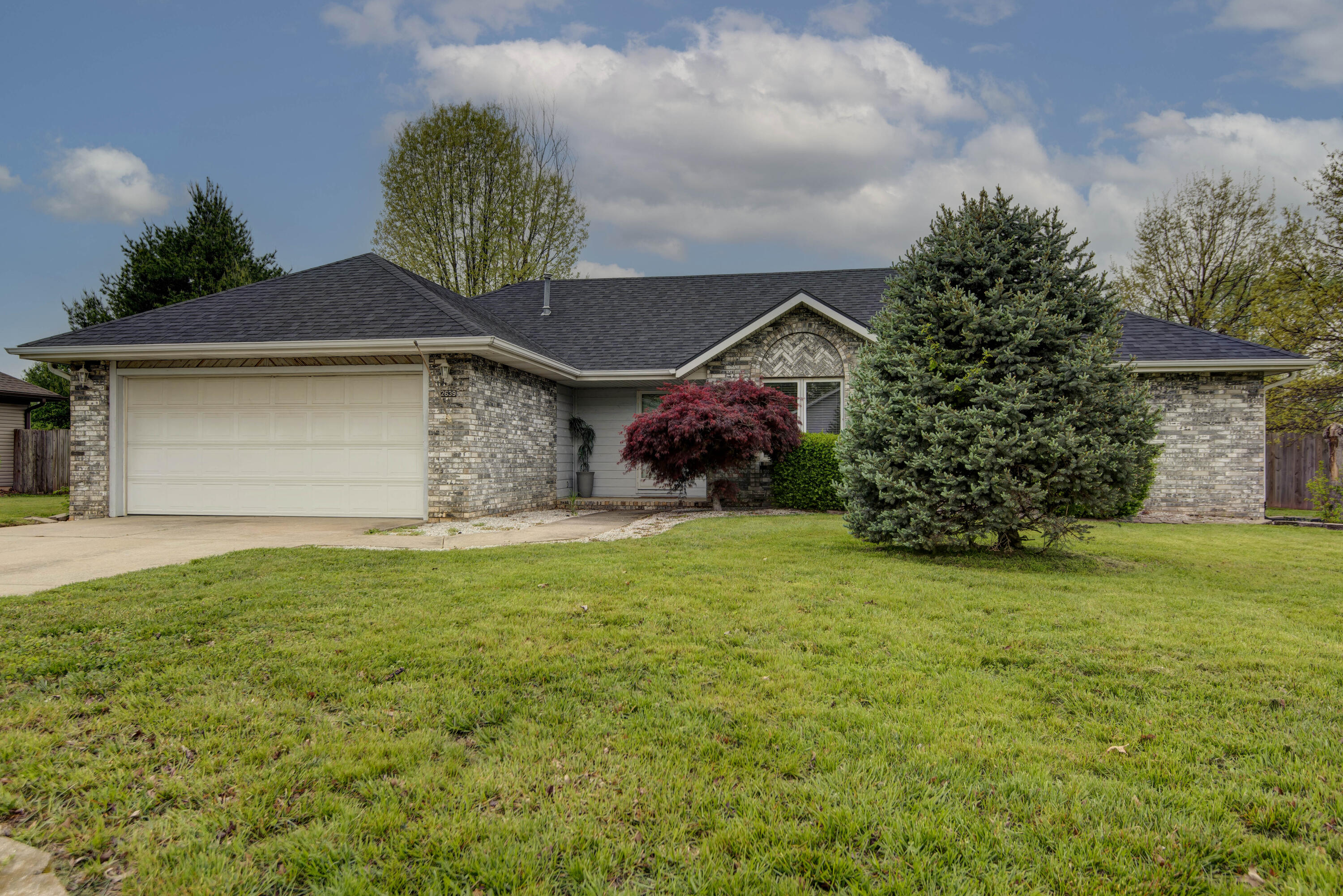 2639 North Wildberry Court Property Photo 1