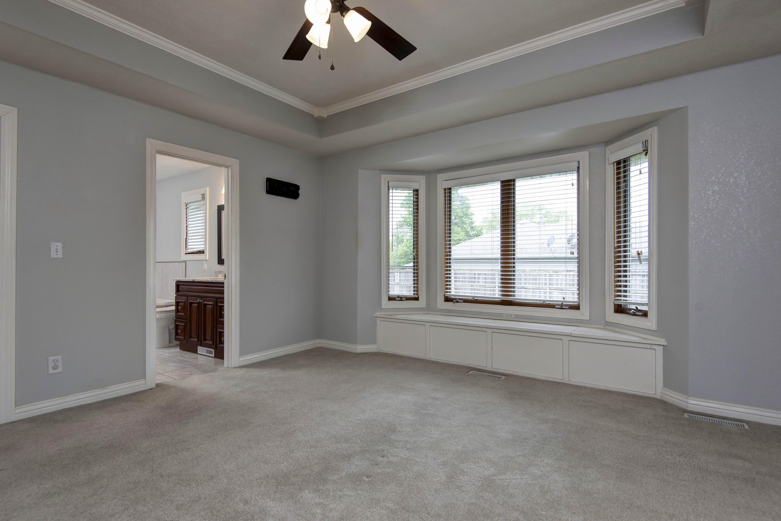 2639 North Wildberry Court Property Photo 10
