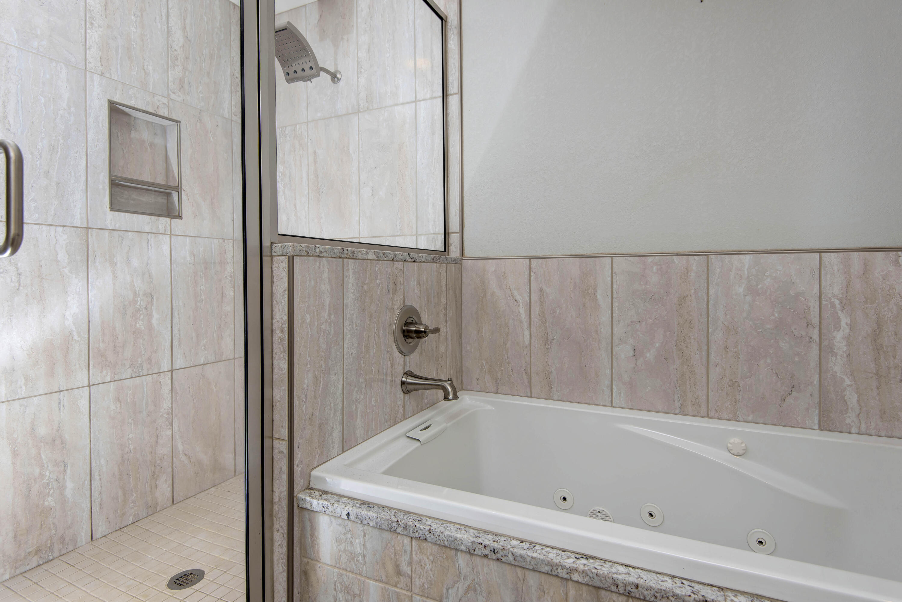 2639 North Wildberry Court Property Photo 12