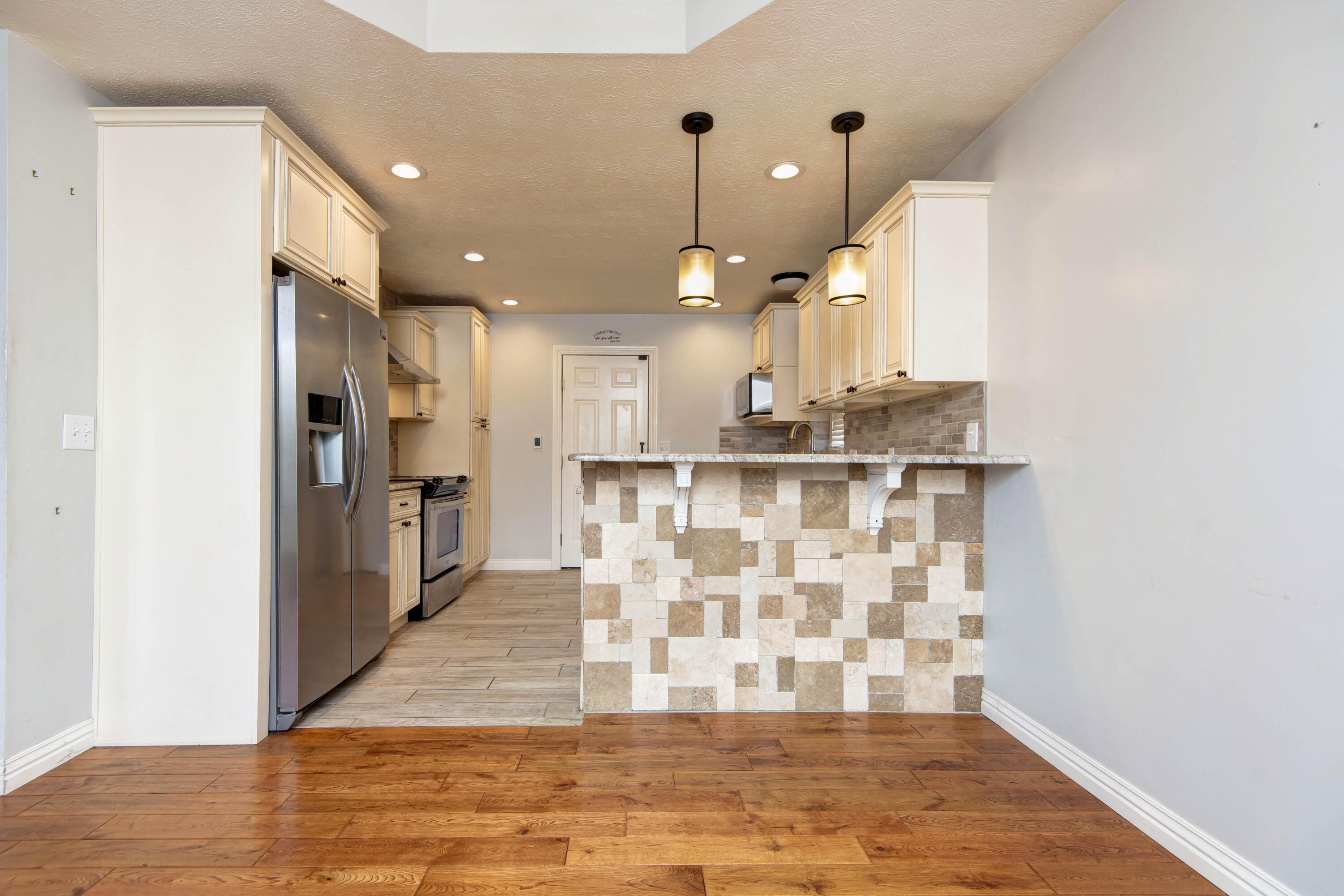 2639 North Wildberry Court Property Photo 19