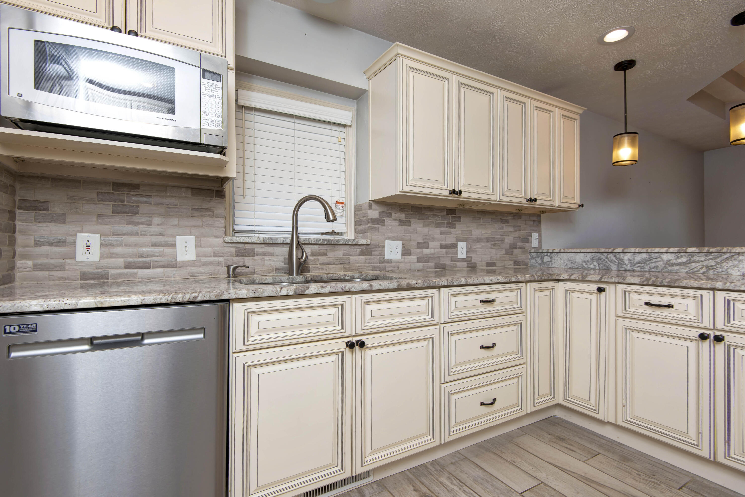2639 North Wildberry Court Property Photo 24