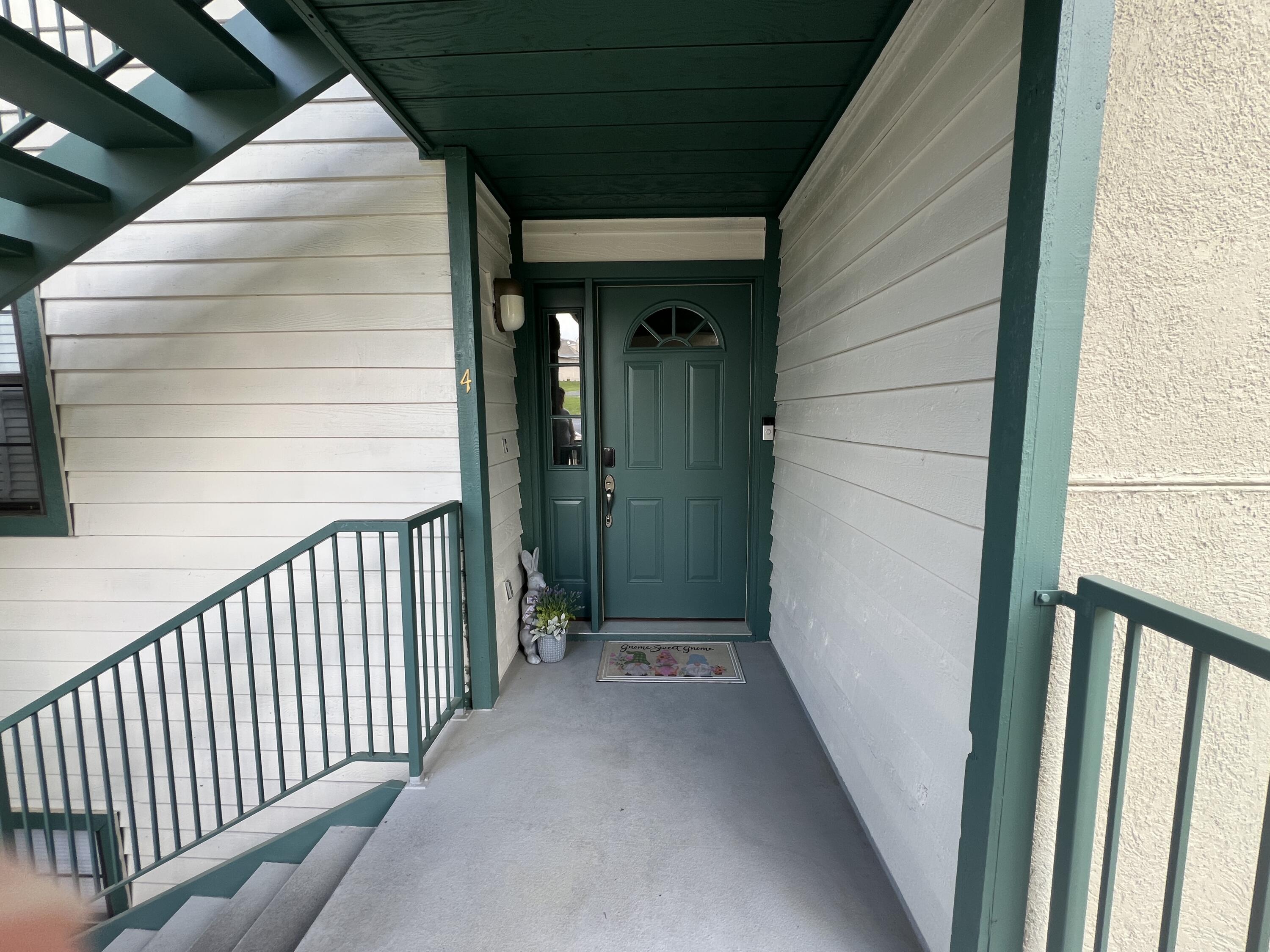 2700 Green Mountain Drive Property Photo 8
