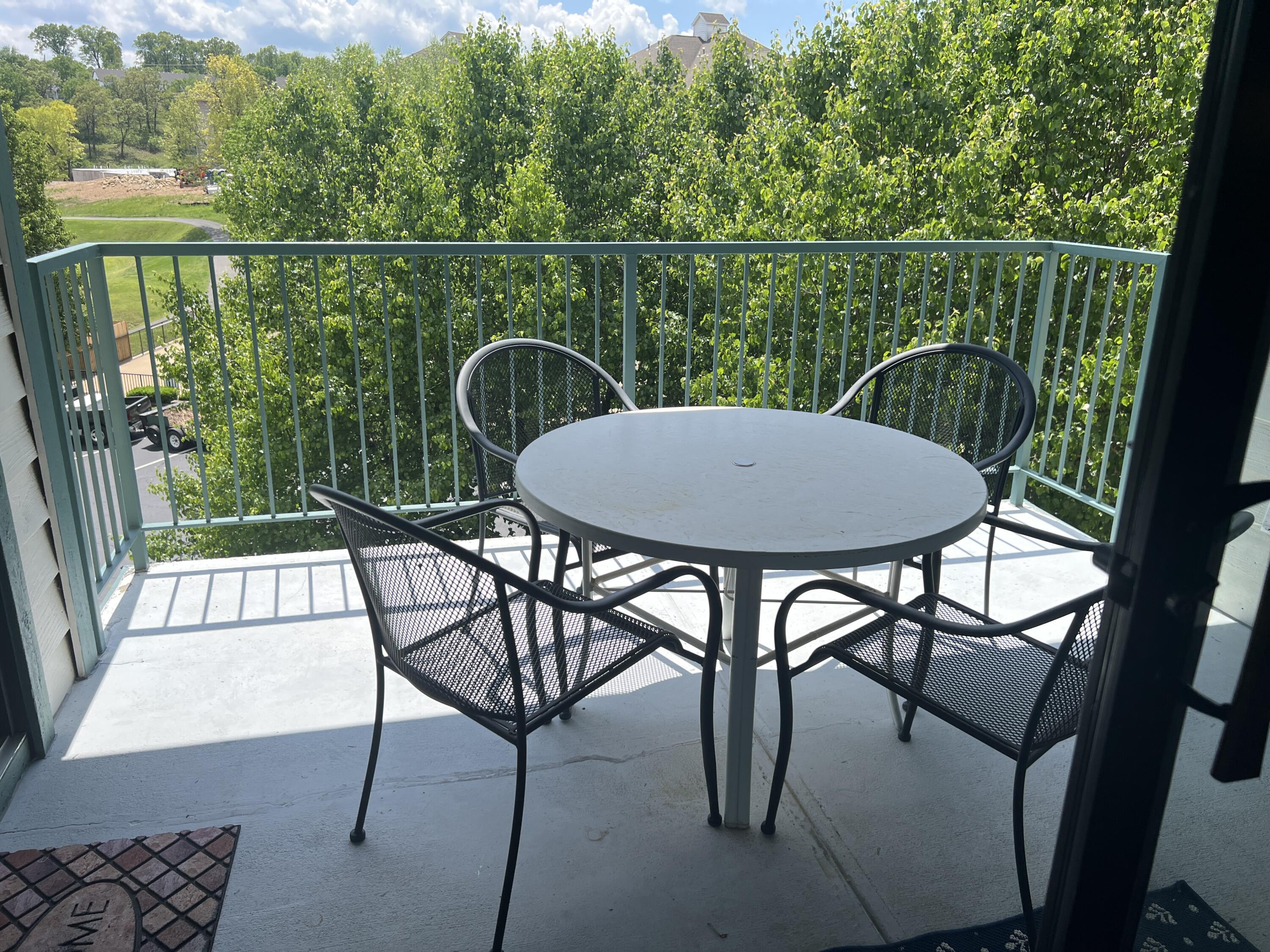 2700 Green Mountain Drive Property Photo 43