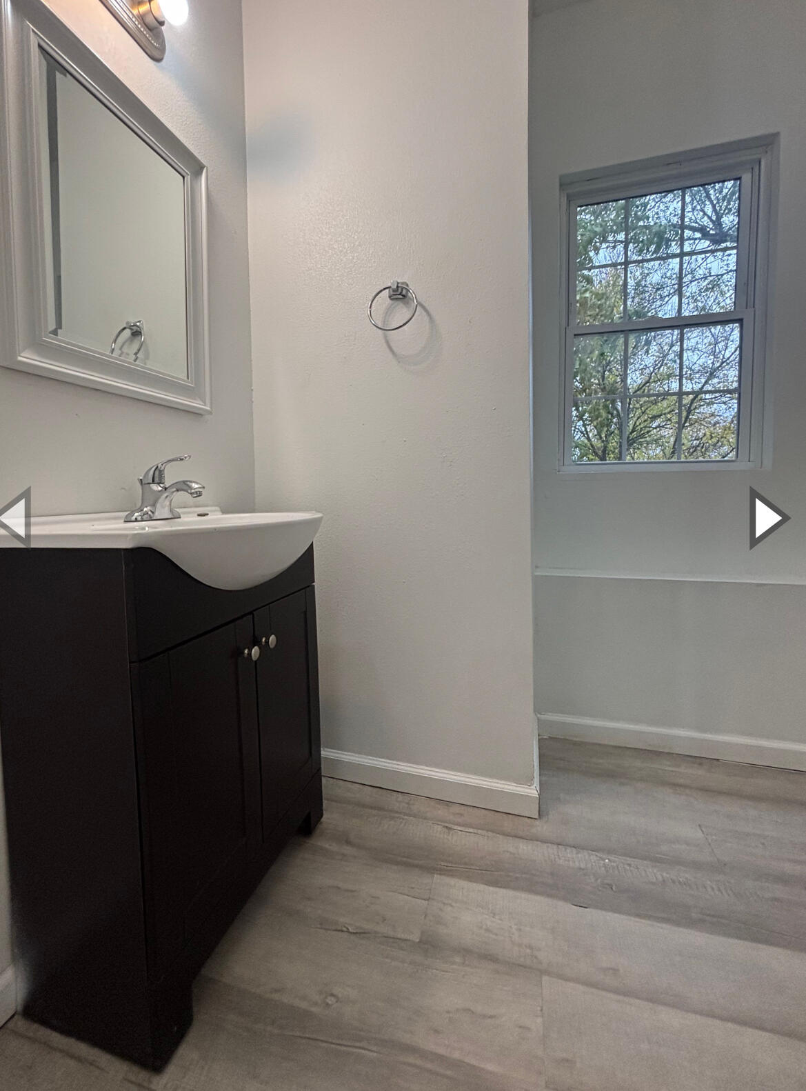 1201 West Chase Street Property Photo 12