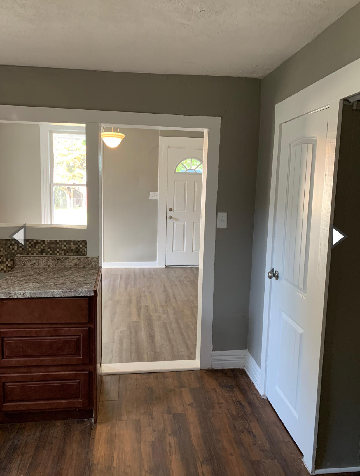 1318 North Douglas Avenue Property Photo 9