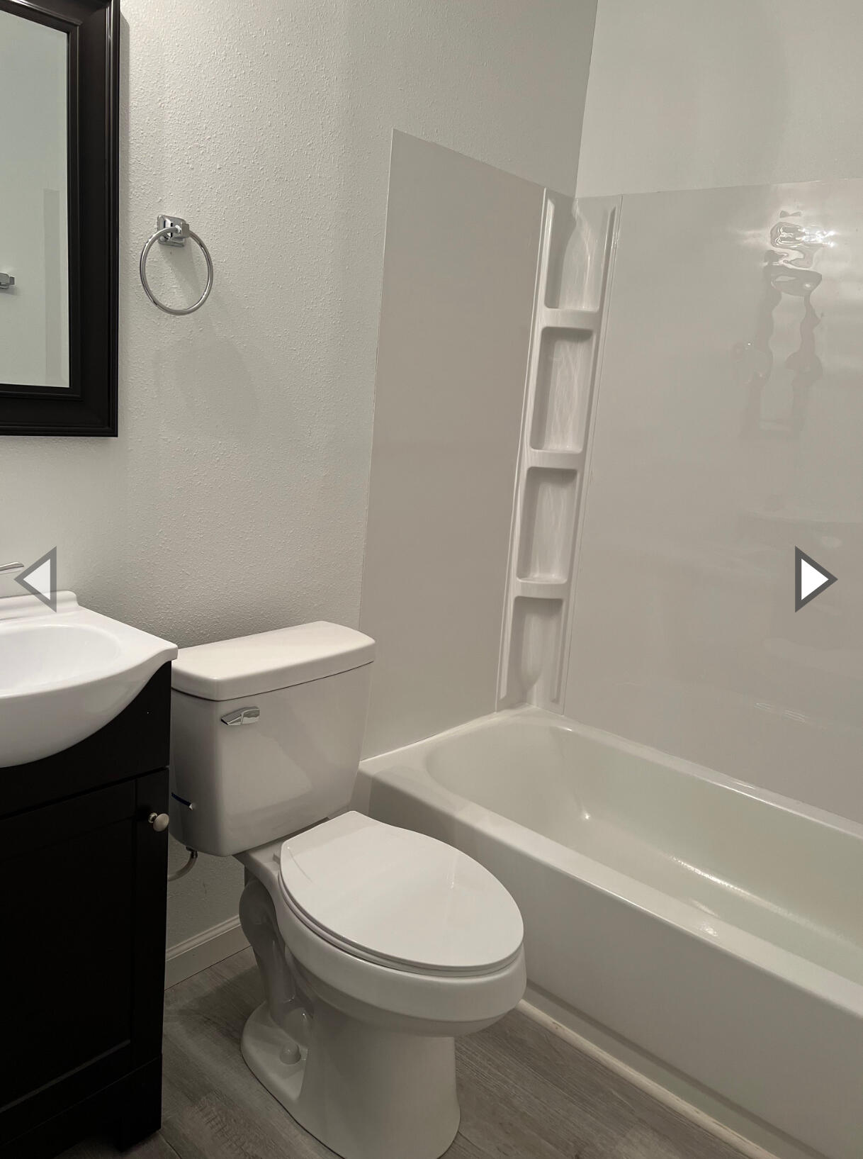 3015 West Lincoln Street Property Photo 4