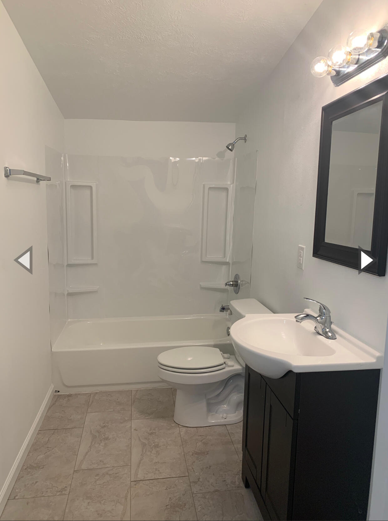 522 South Broadway Avenue Property Photo 8