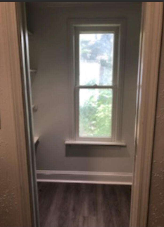 642 West Nichols Street Property Photo 12