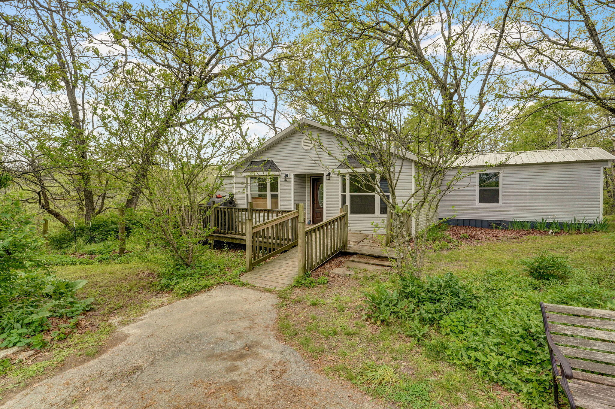 609 Rockridge Road Property Photo