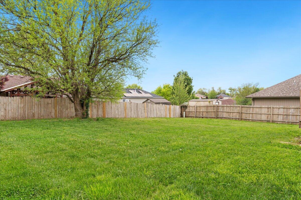 576 South Kings Gate Court Property Photo 30