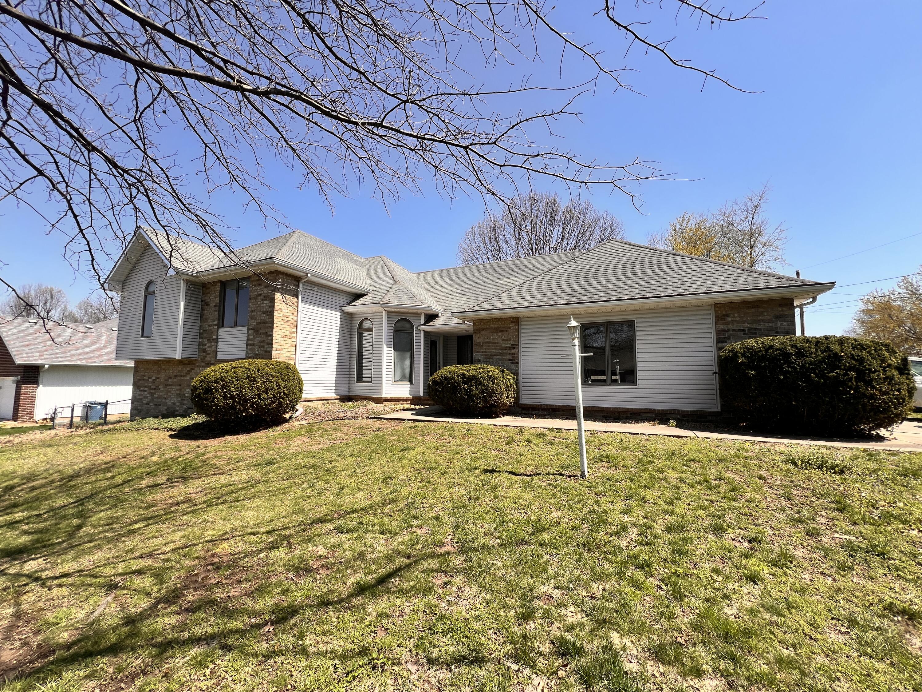 Real Estate Main Image