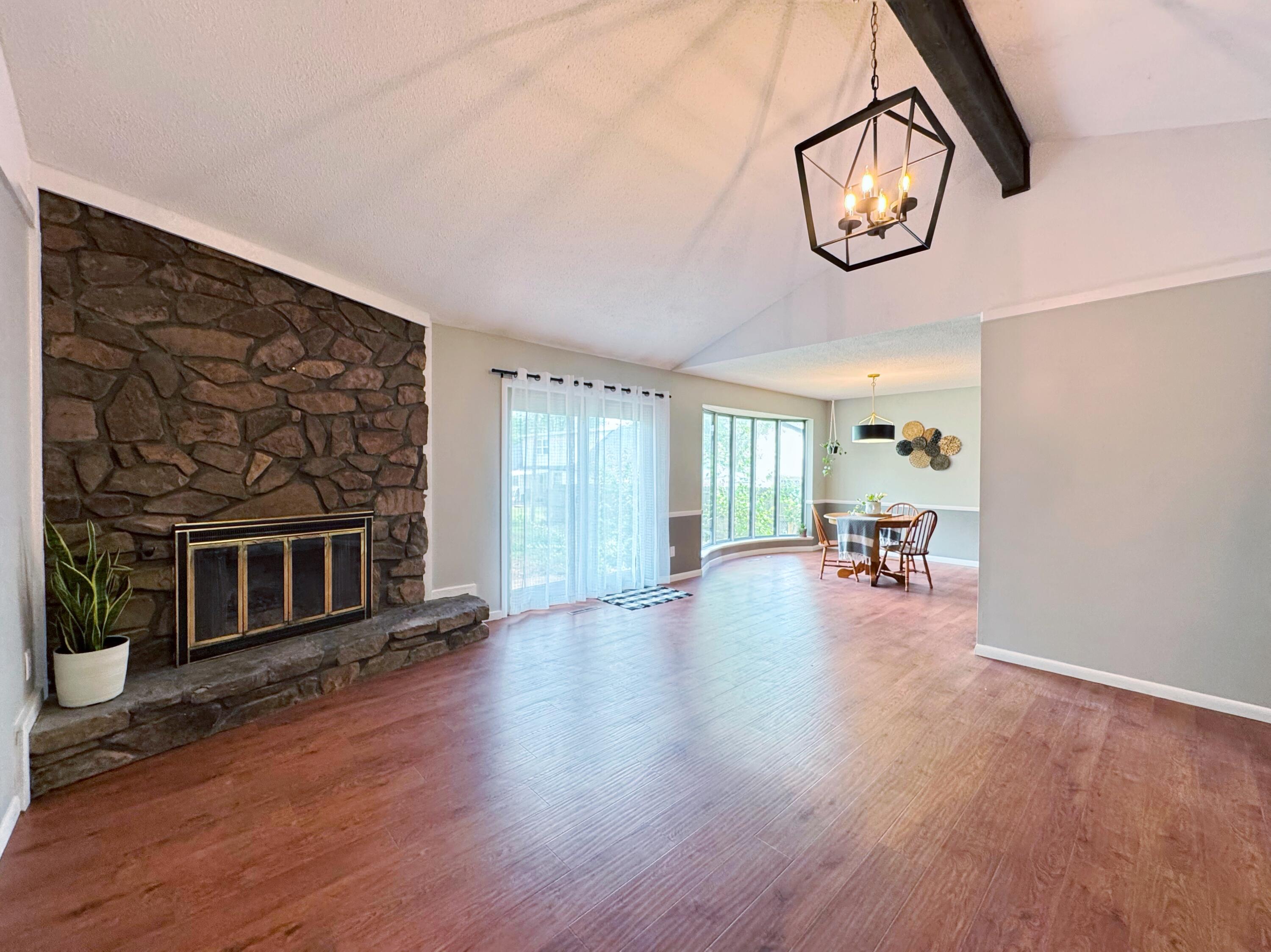 4084 South Eaton Avenue Property Photo 6