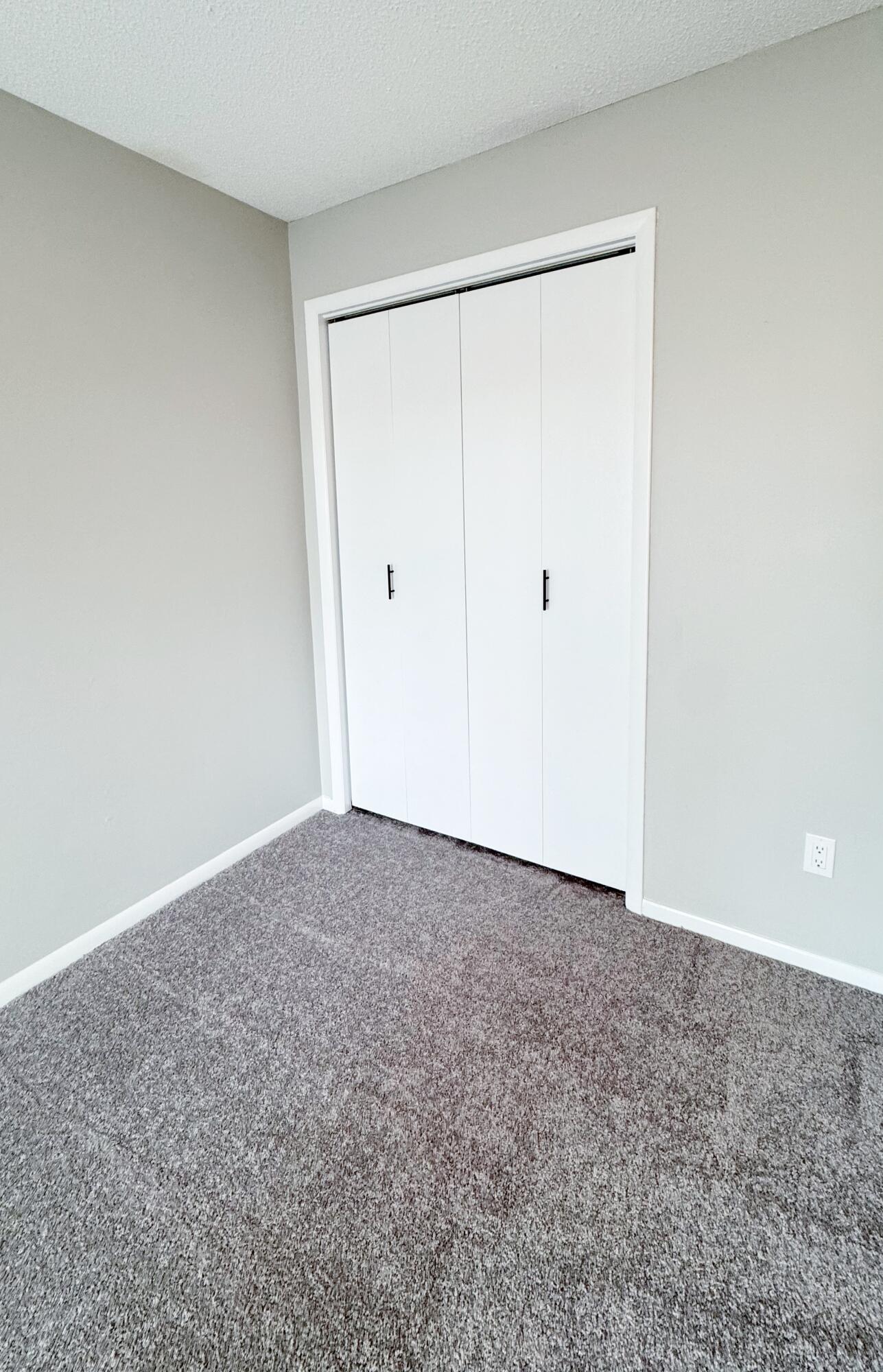4084 South Eaton Avenue Property Photo 25