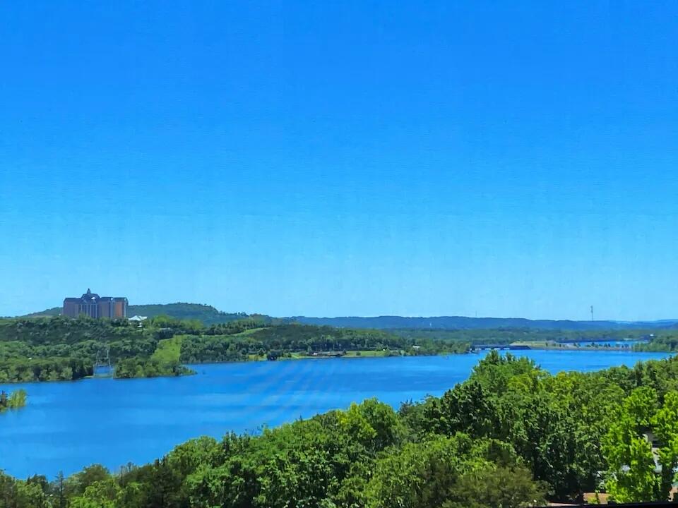 48 King Circle Property Photo 3