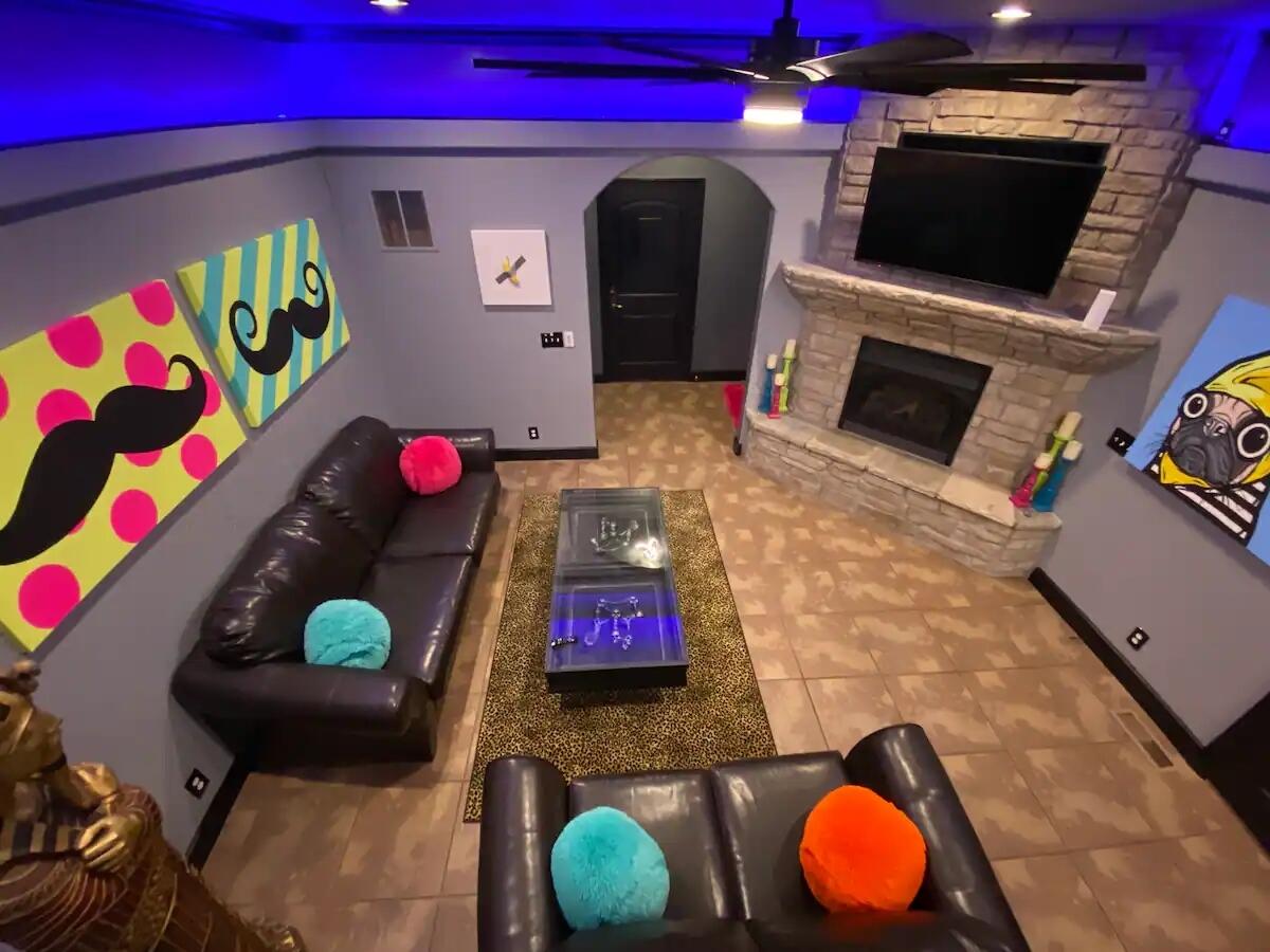 48 King Circle Property Photo 6