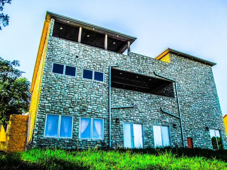 48 King Circle Property Photo 39