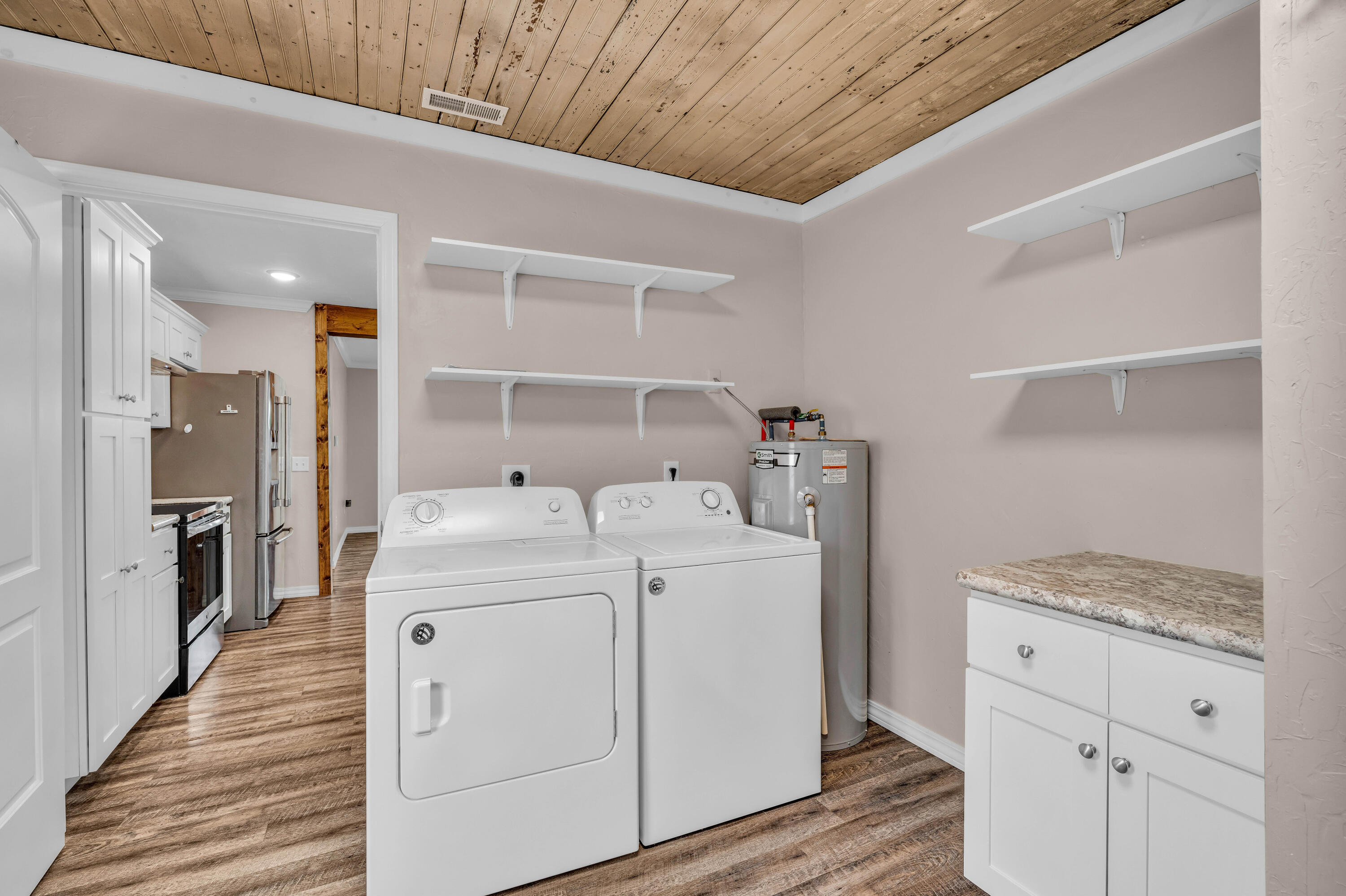 818 North Utah Street Property Photo 22