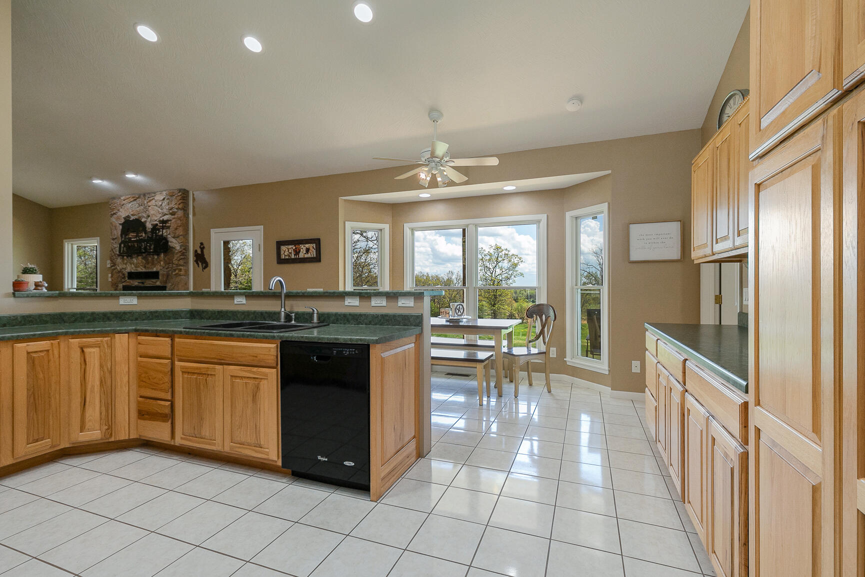 1560 Straight Road Property Photo 12
