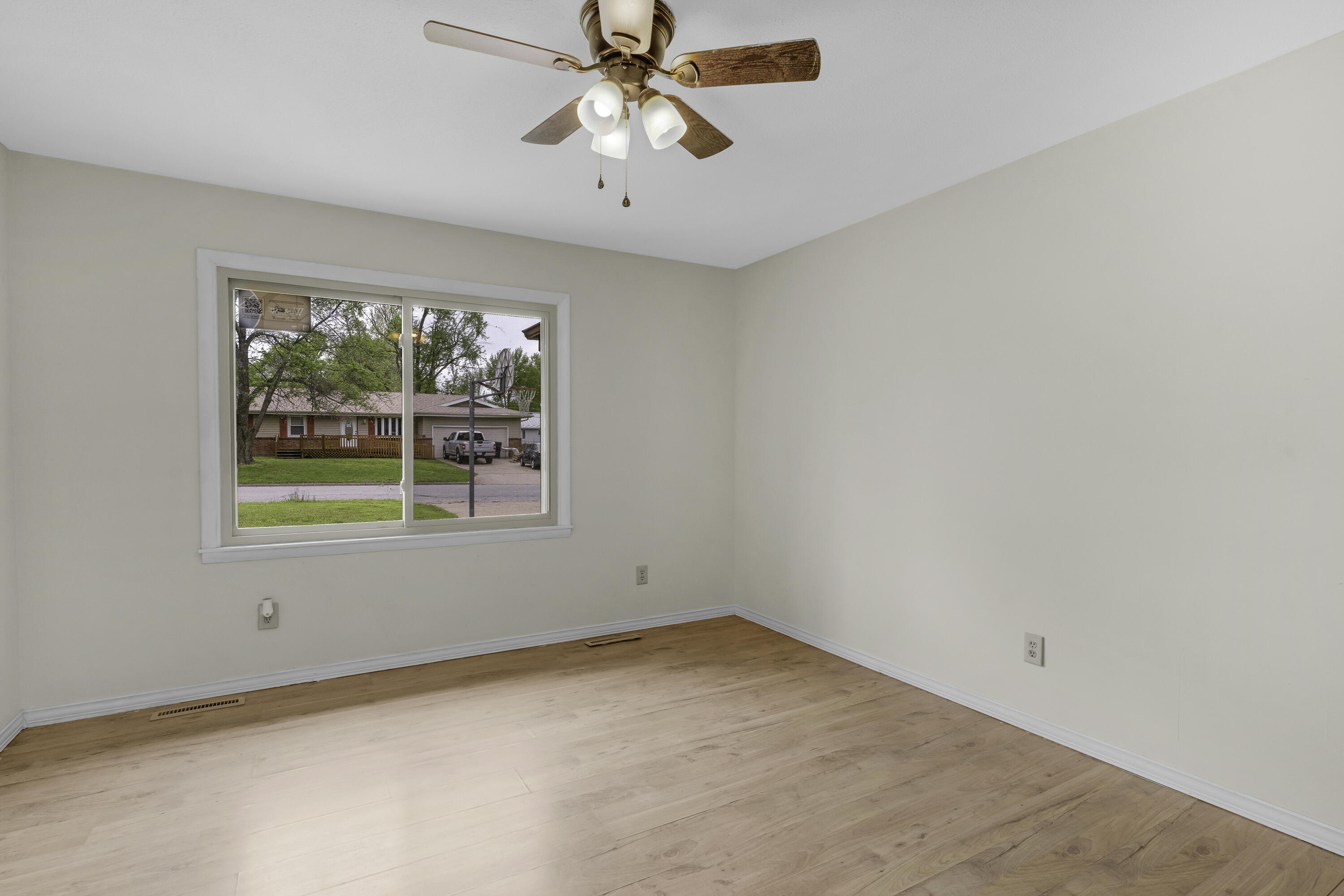 2535 West Katella Lane Property Photo 6