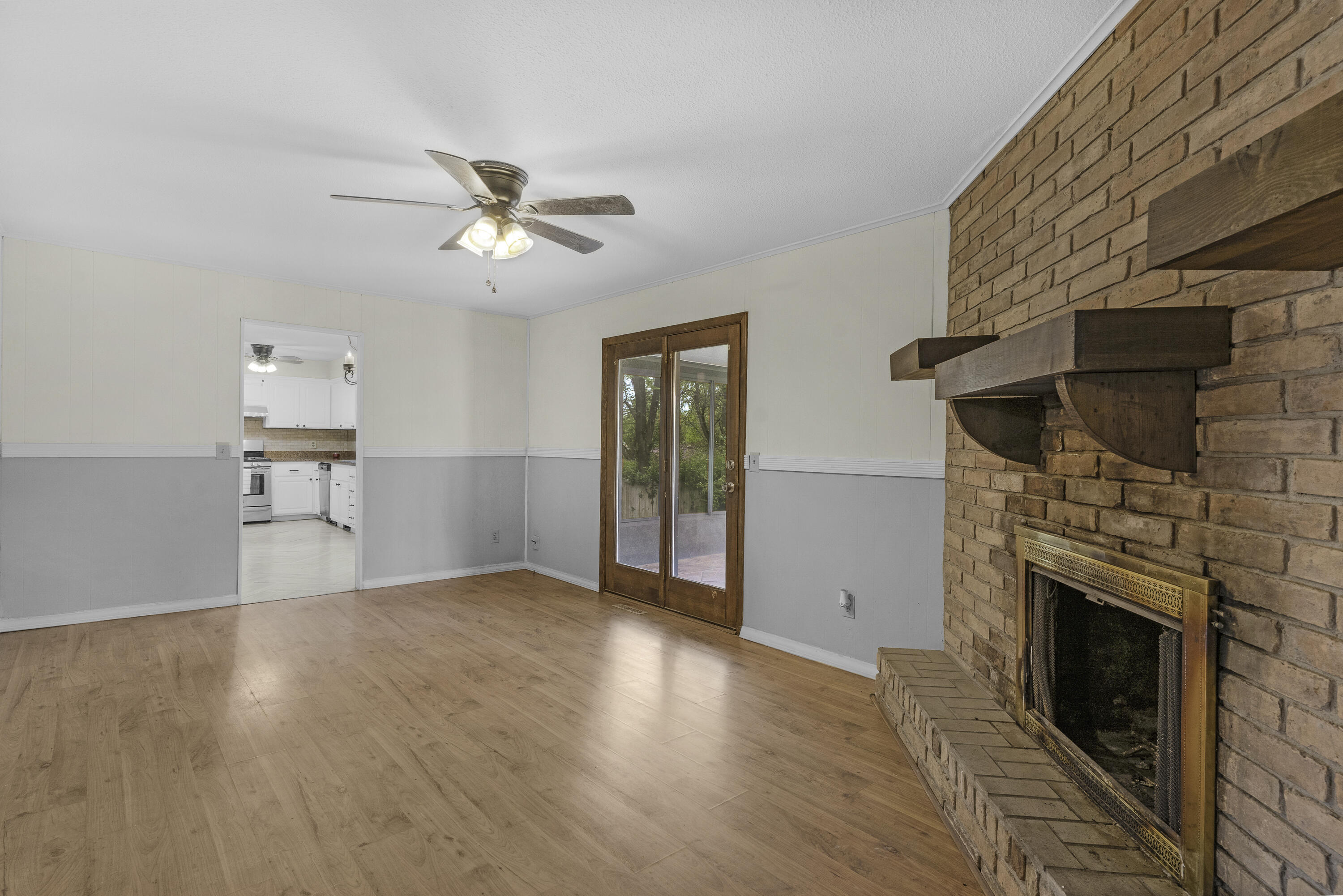 2535 West Katella Lane Property Photo 9