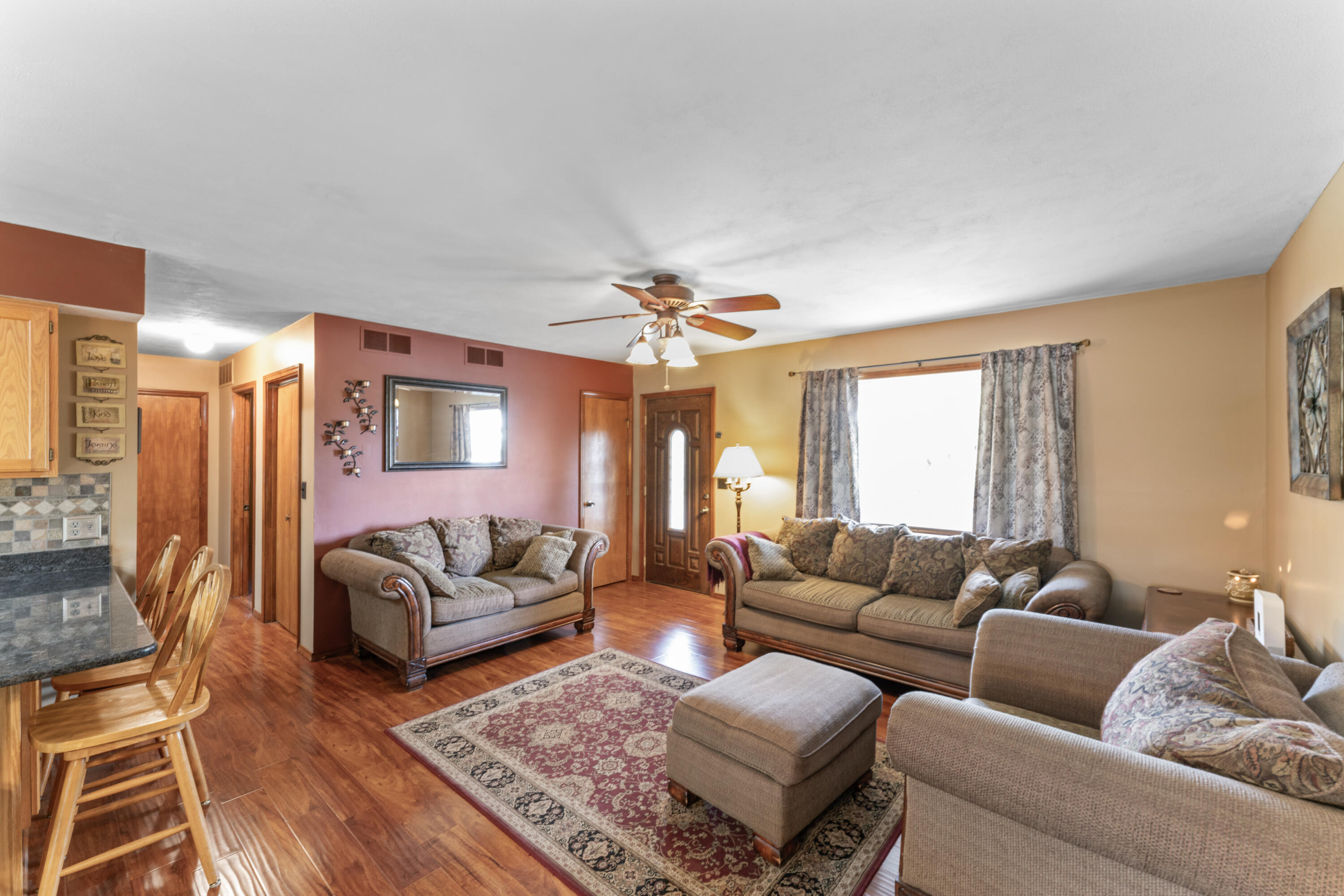 139 Winners Circle Property Photo 3