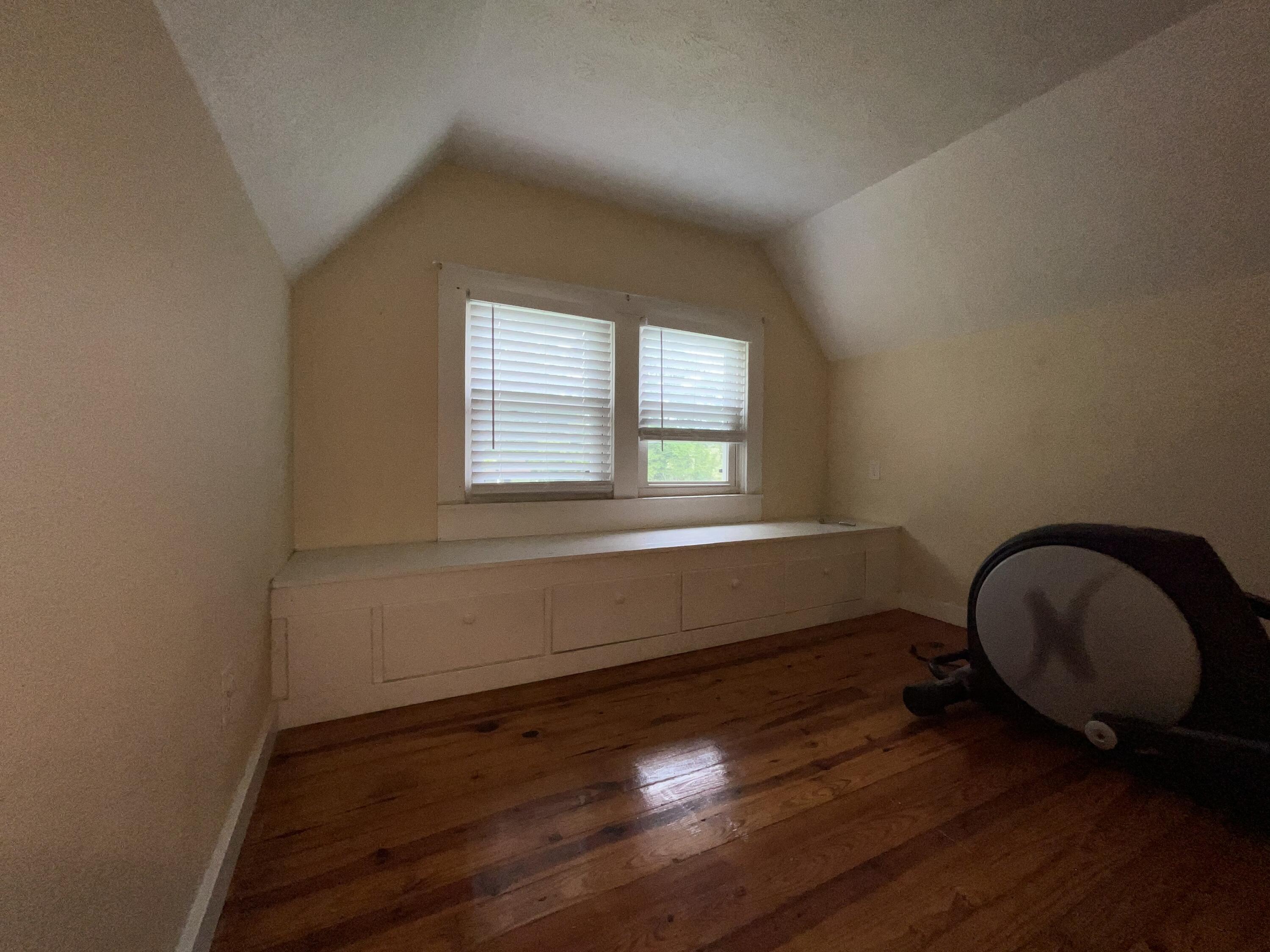 305 Pine Grove Road Property Photo 43